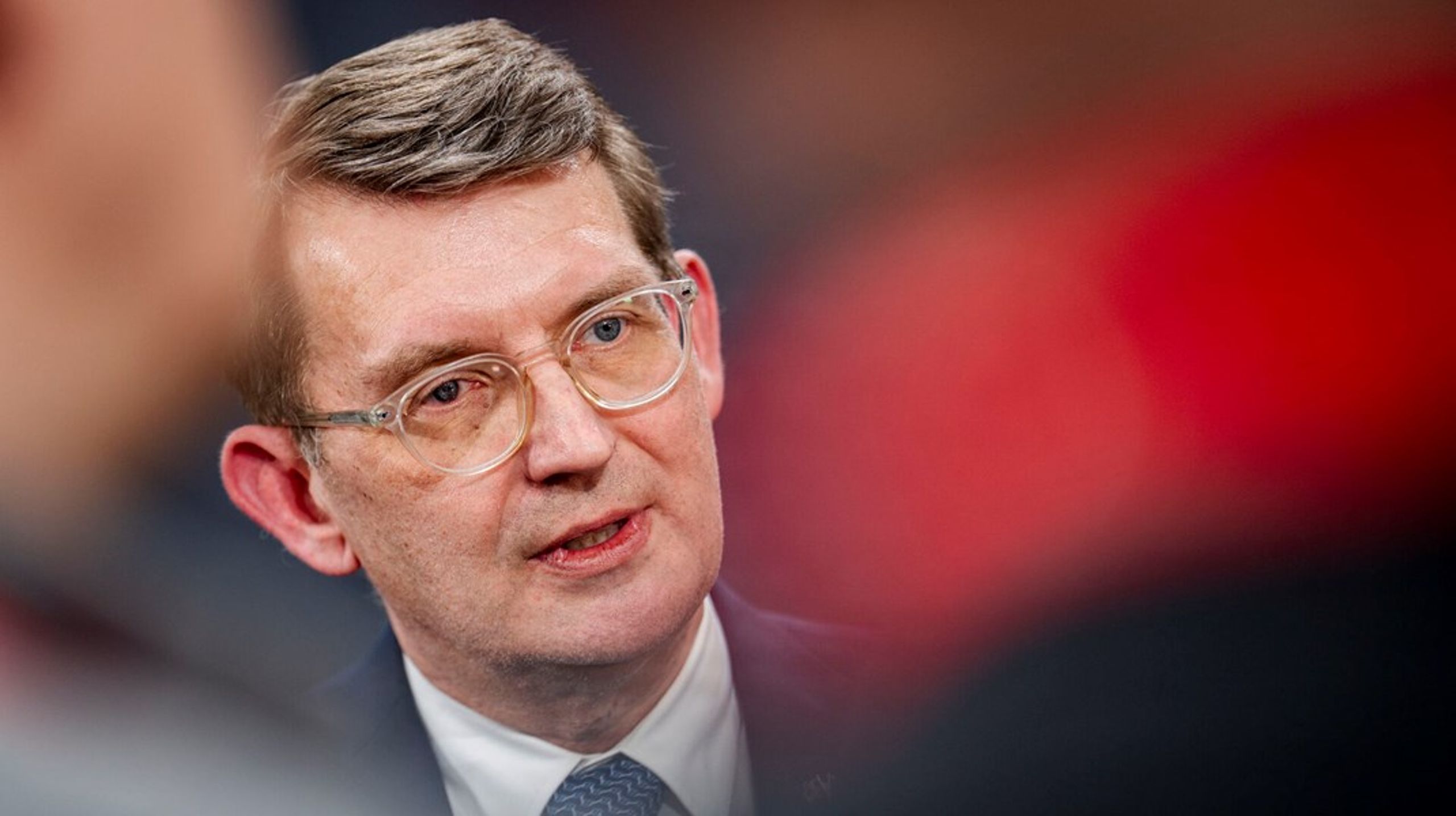 Der er ikke belæg for at sige, Troels Lund er frikendt i Thorning-parrets skattesag&nbsp;– hverken politisk eller juridisk, lyder vurderingen fra eksperter.