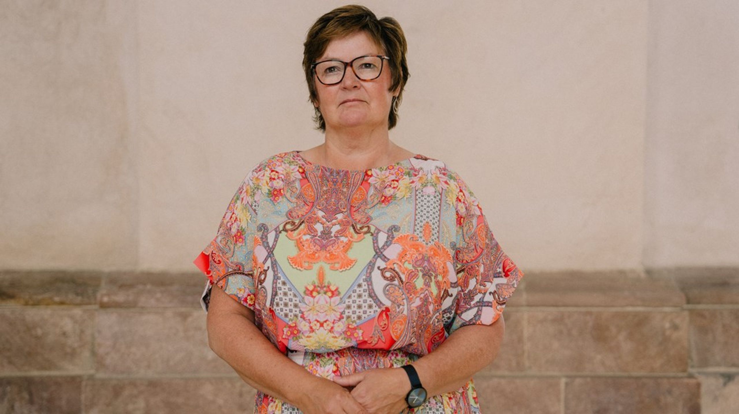 De to milliarder til fysiske rammer&nbsp;skal komme fra den sløjfede togfond, skriver det fra Anni Matthiesen (V)