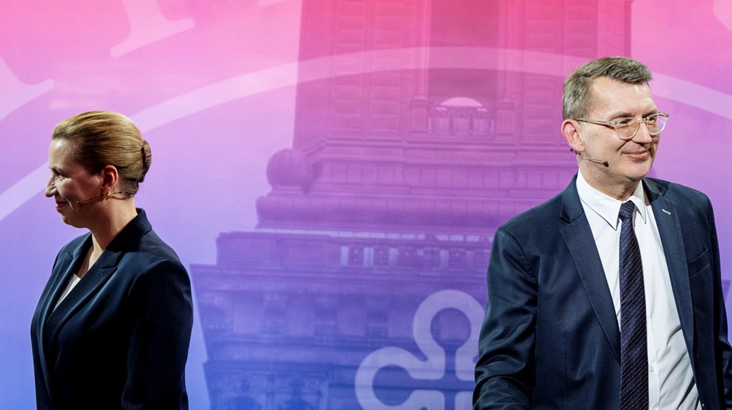 Mette Frederiksen og Troels Lund Poulsen er begge blevet ramt gamle politiske udfordringer i den nuværende valgkamp, skriver Thomas Larsen.