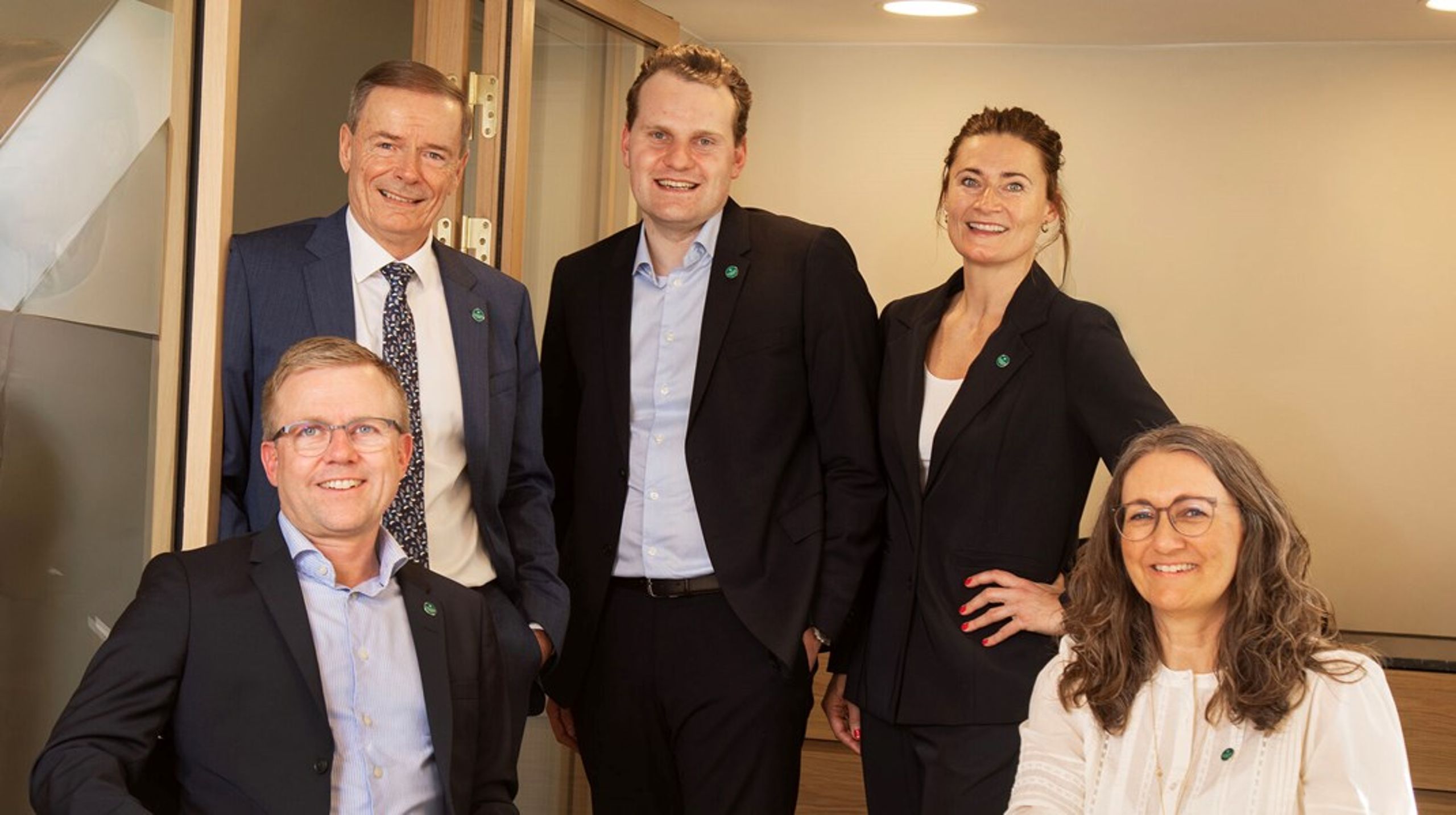 Her ses Familien Hansens Fonds nye bestyrelse.