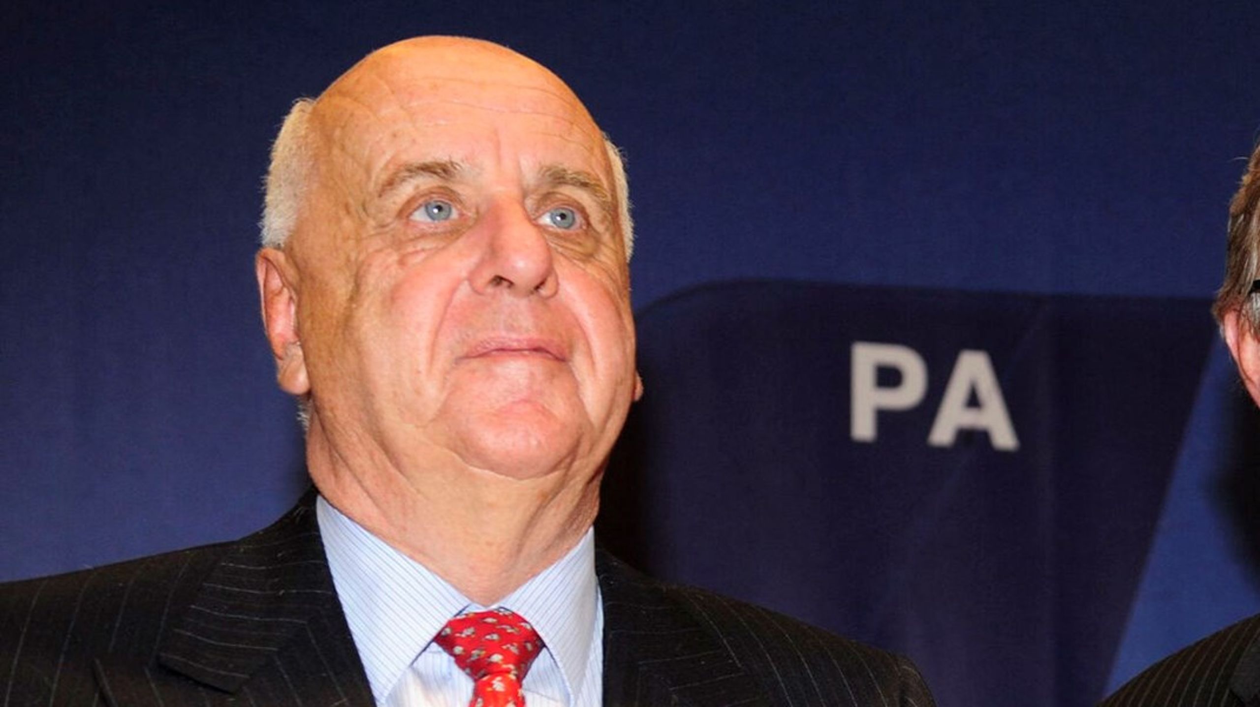 Her ses Étienne Davignon, der er tidligere belgisk diplomat.