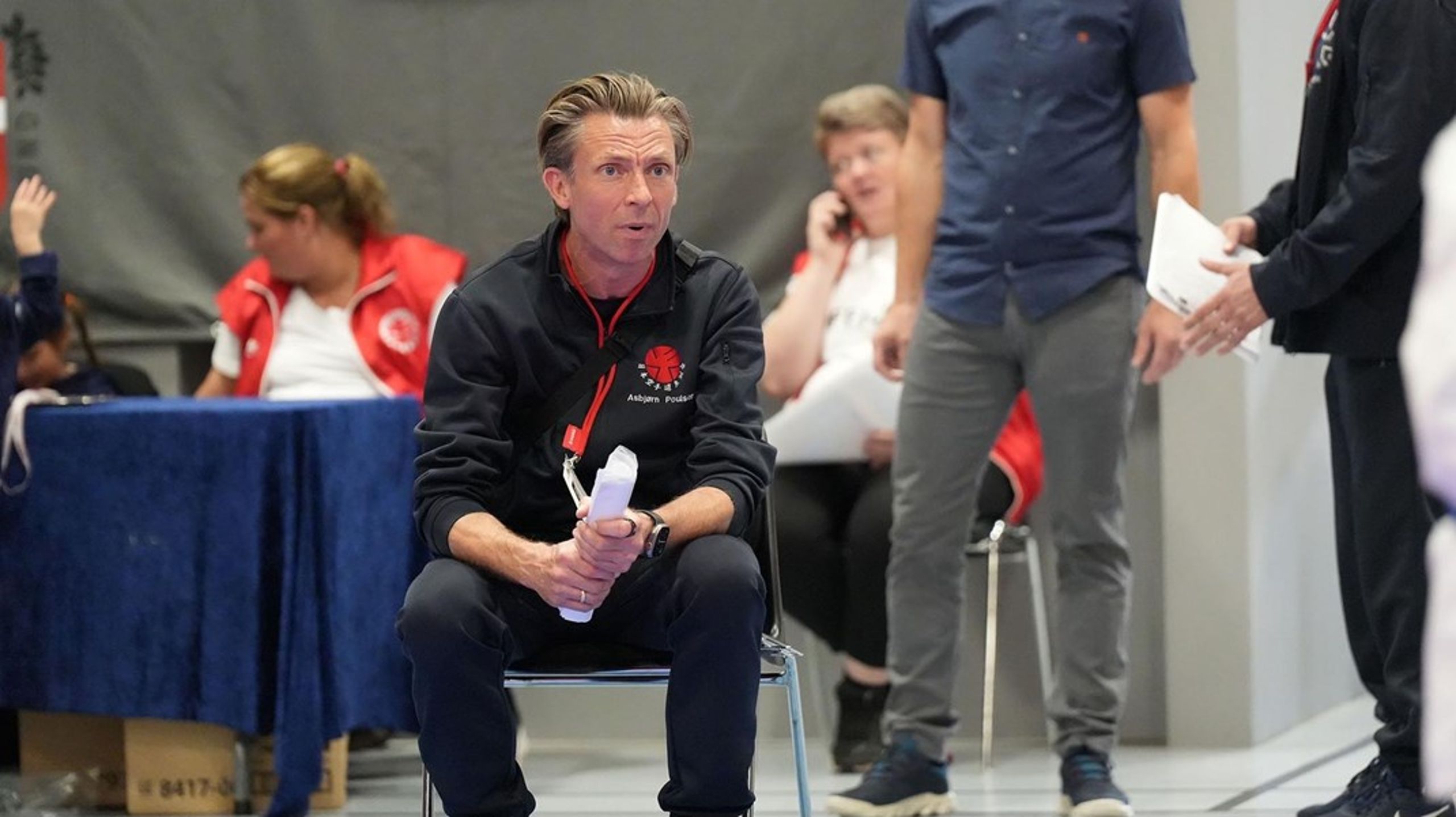 En af de store udfordringer er et voksende forventningspres. Som frivillig forening skal vi i dag mestre alt fra talentudvikling og trivselssamtaler til kompleks administration, siger Asbjørn Poulsen.