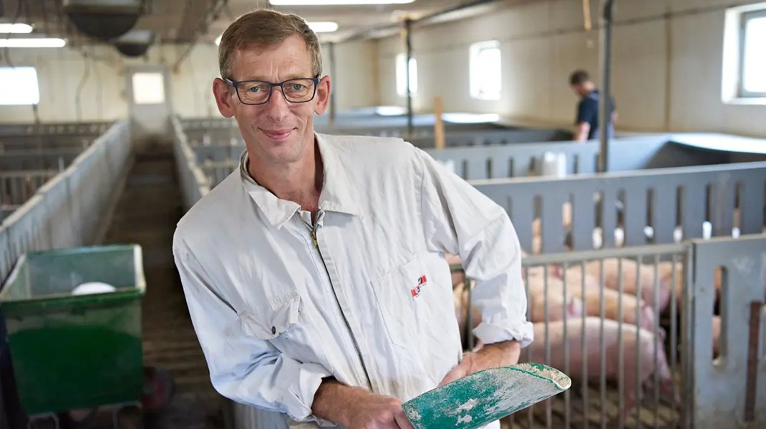 Ulrik Bremholm, der både er svineproducent, formand for Danske Svineslagterier og viceformand i Landbrug &amp; Fødevarer, stopper som næstformand i Danish Crown.