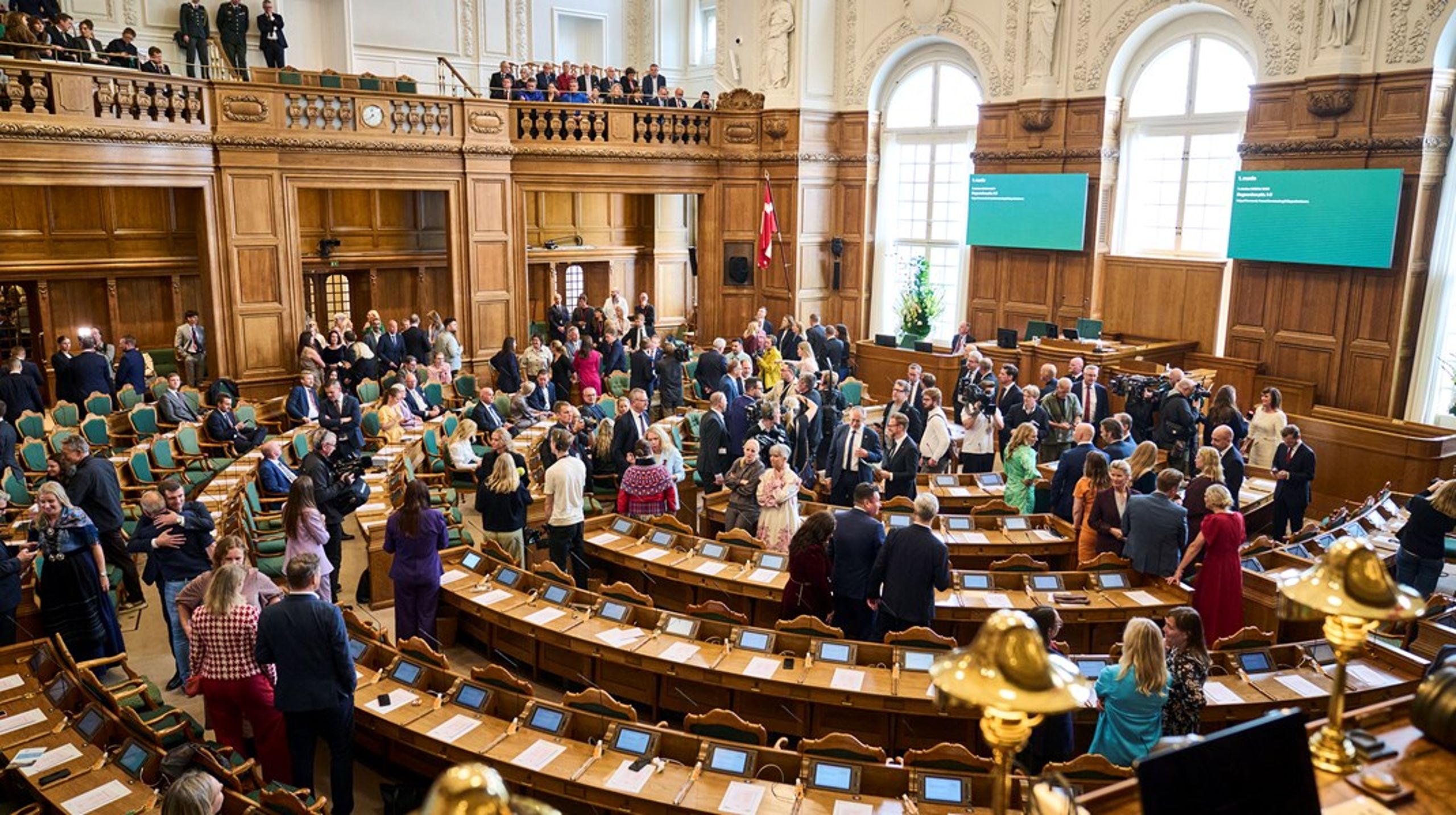 Med et nyt Folketing er det oplagt at tage et kig ind i maskinrummet og kortlægge demokratiets vidensfundament, skriver&nbsp;Susanne Ditlevsen, Thomas Sinkjær og Alan Irwin.