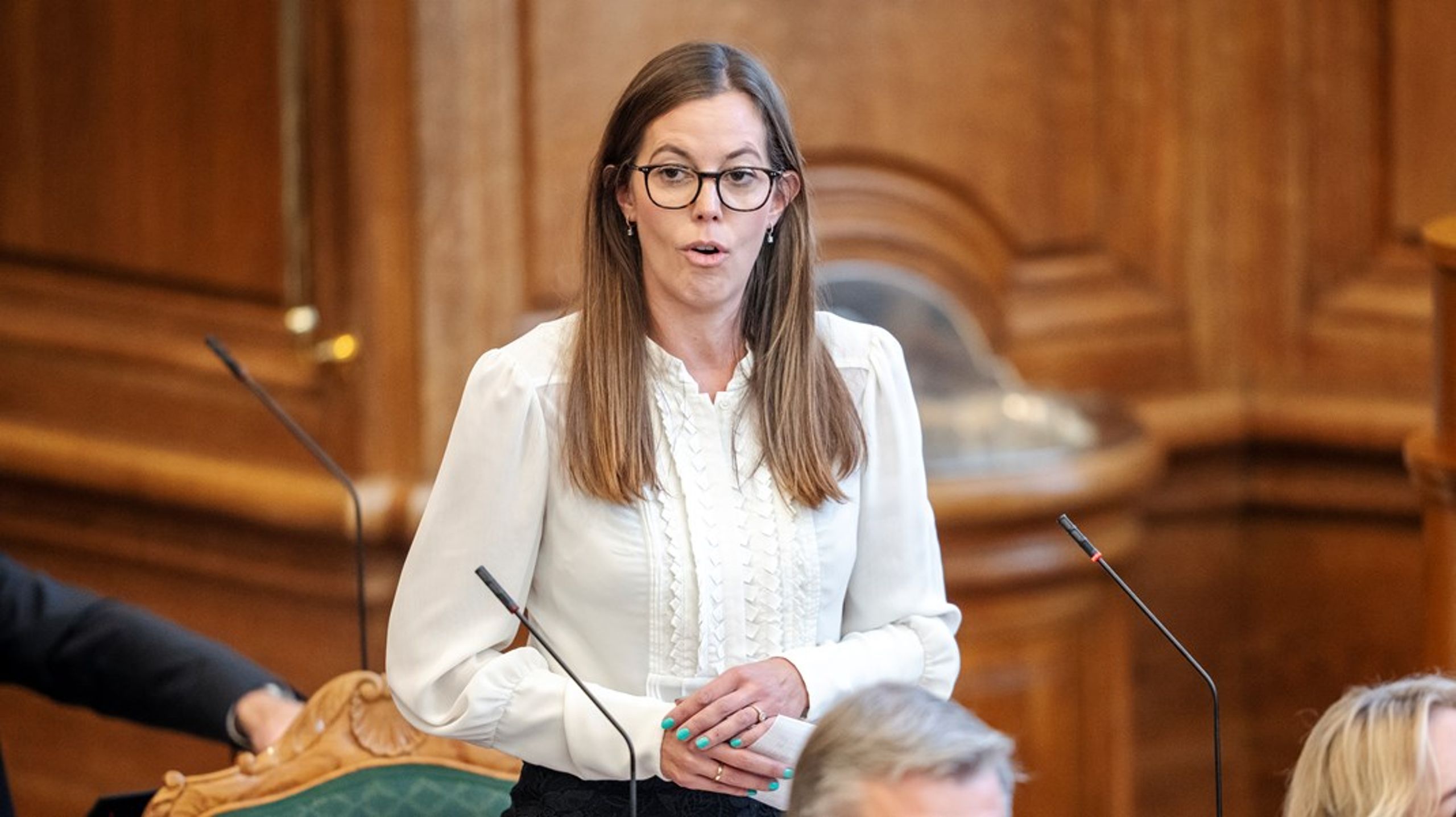 "Torsdag er jeg tilbage på arbejde. Det er en stor personlig milepæl for mig. Jeg har set frem til det længe – til at møde kollegerne igen, indtage min plads i Folketingssalen og til at komme tilbage i arbejdet og til noget så enkelt som en hverdag," skriver Mai Mercado.