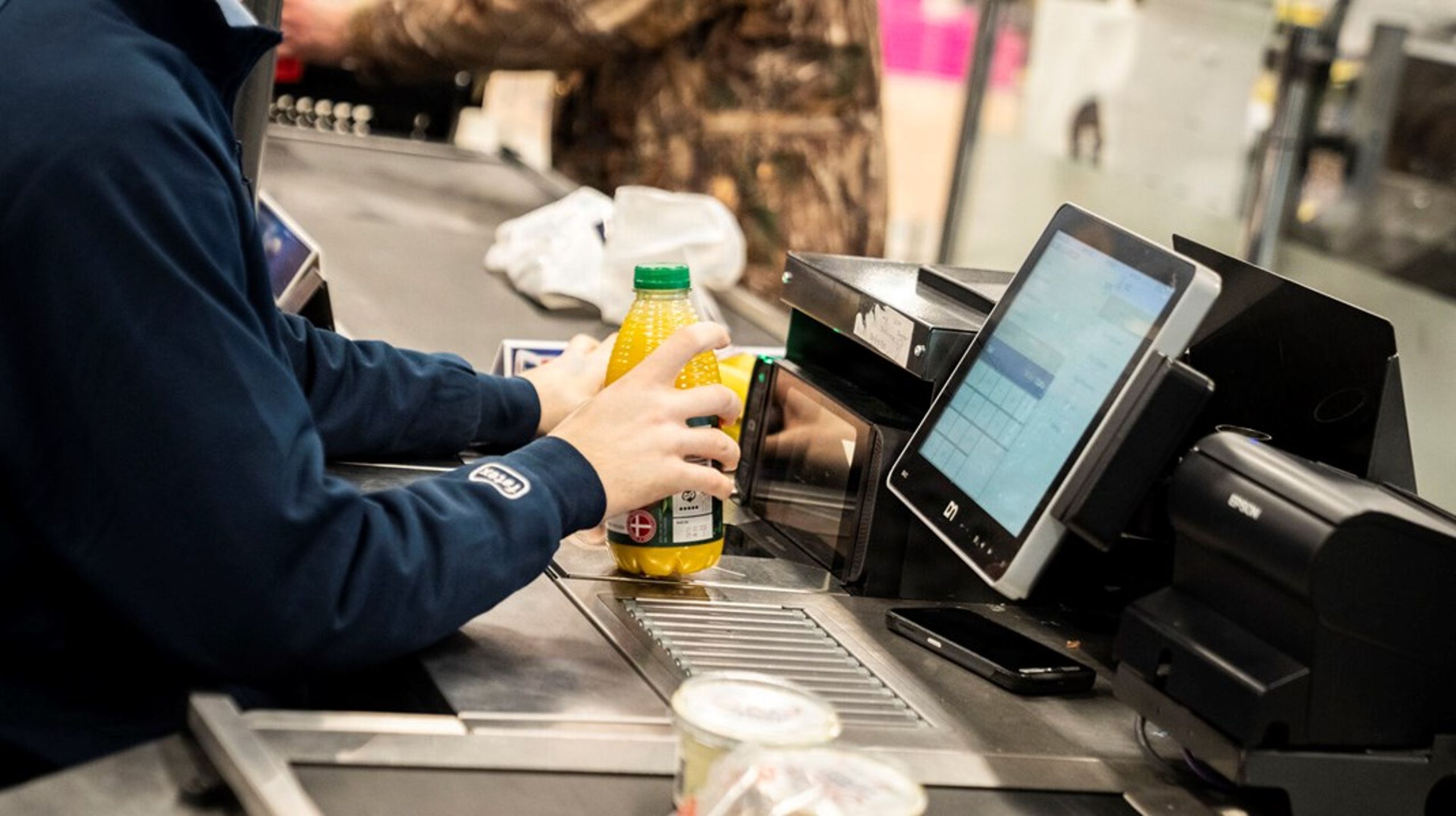 Selv én times arbejde om ugen er nok til, at en borger ikke længere tæller som uden beskæftigelse i udligningssystemet, skriver&nbsp;Kasper Lund Nødgaard og Mikkel Strandgaard.<br>