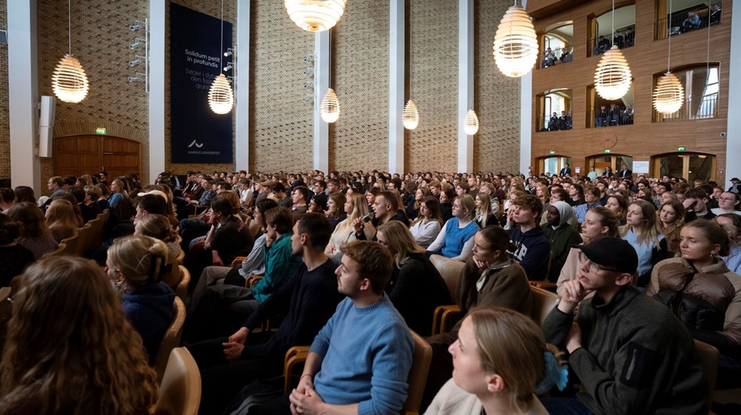 Studerende på Aarhus Universitet til valgdebat.