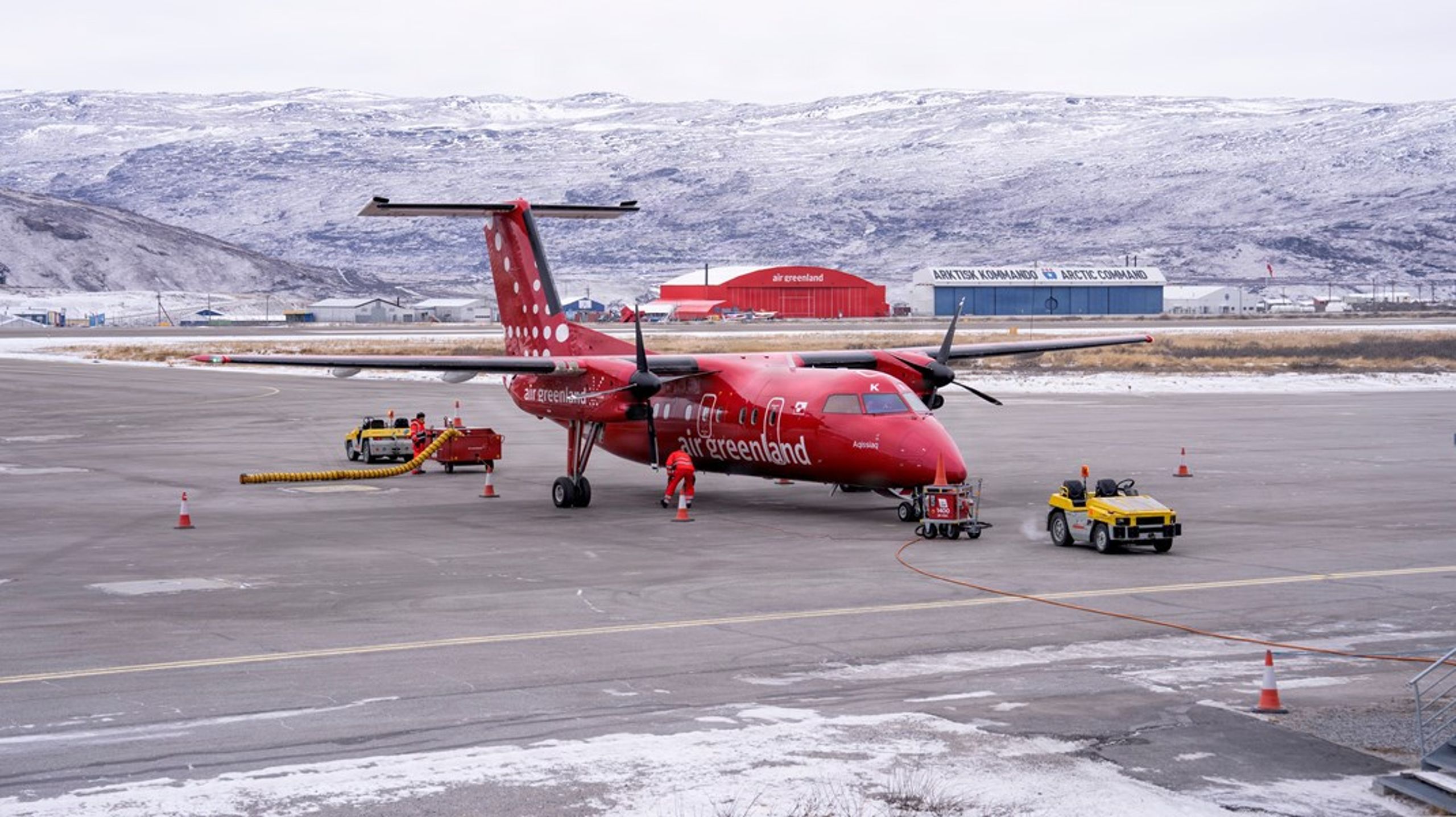 Militærbaser kan ikke redde Grønlands bygder. Vi bør i stedet fokusere på, hvordan militær tilstedeværelse kan komme hele samfundet til gode, skriver&nbsp;Juaaka Lyberth.