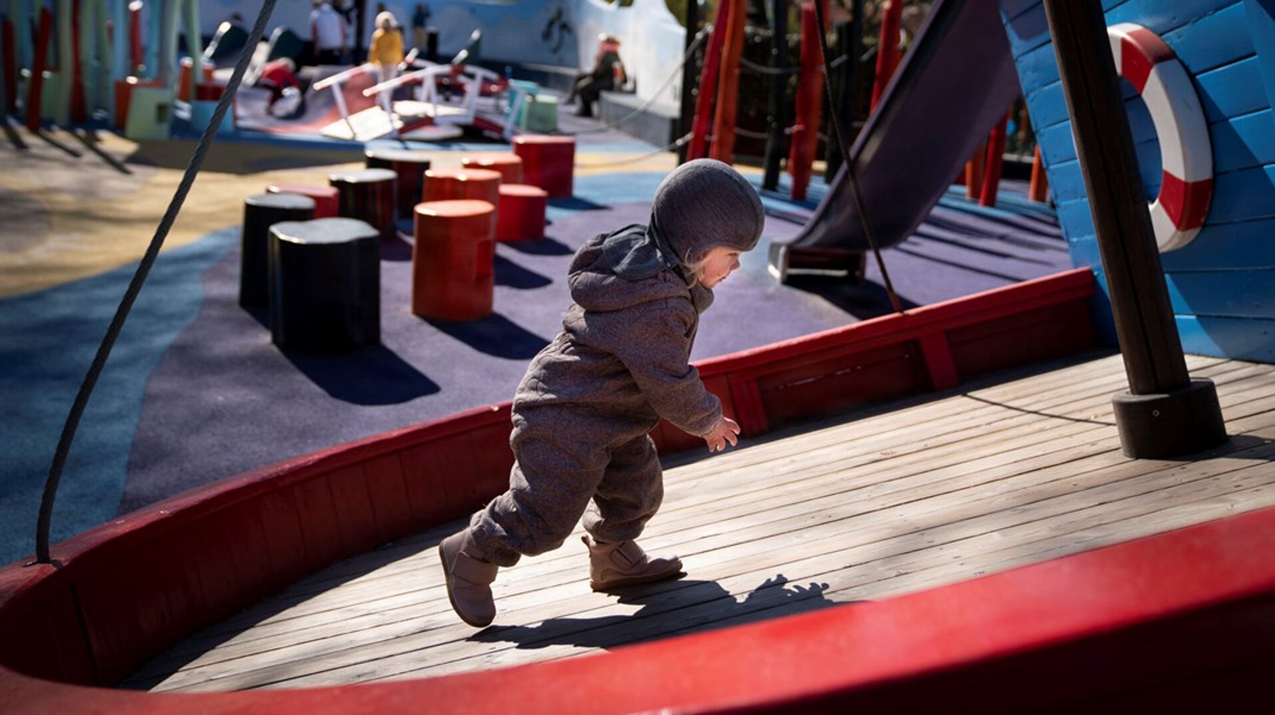 Et lønløft til pædagogerne sikrer ikke i sig selv, at pædagoger føler, at de får brugt deres faglighed tilstrækkeligt i deres daglige arbejde i vuggestuer og børnehaver, skriver Andreas Rasch-Christensen.&nbsp;