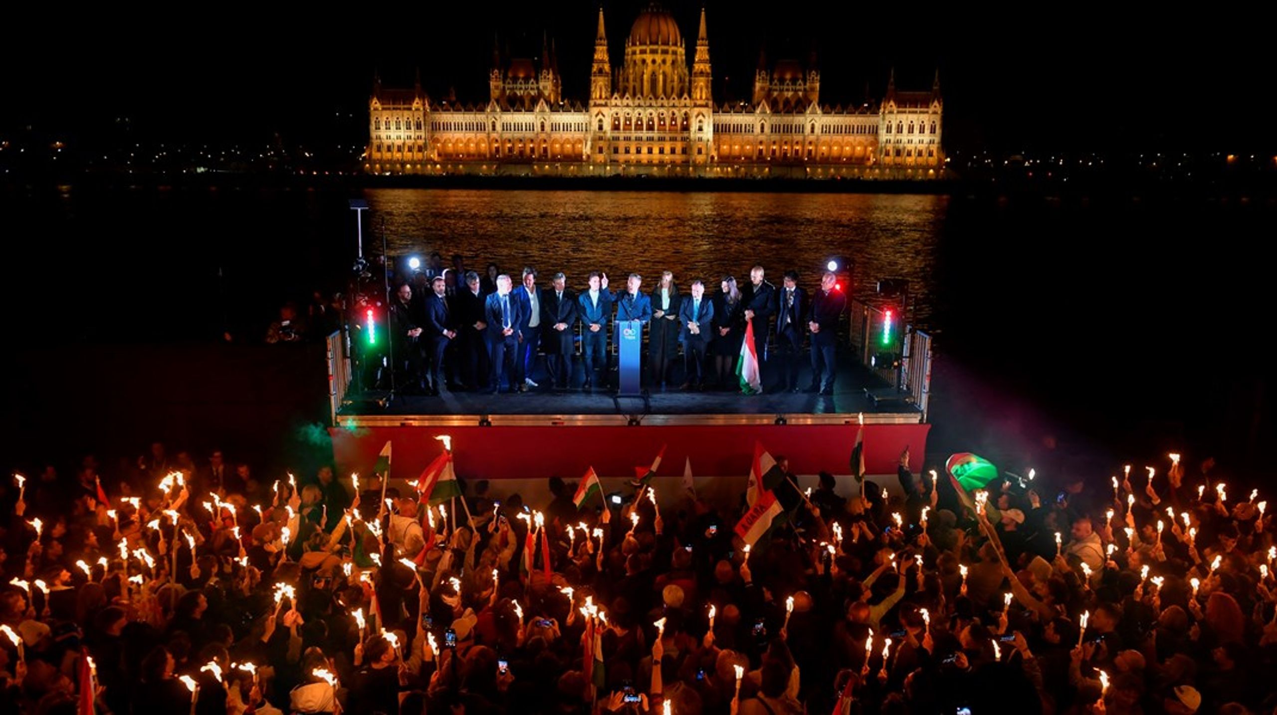 Alle, som ikke ønsker at give tidens højrepopulistiske dommedagsprofeter frit spil, må forstå, at den måde, som håb og frygt instrumentaliseres på, skaber en situation, hvor frygtkampagner har en klar fordel over de håbefulde, skriver Peter Bitsch Hjortshøj.