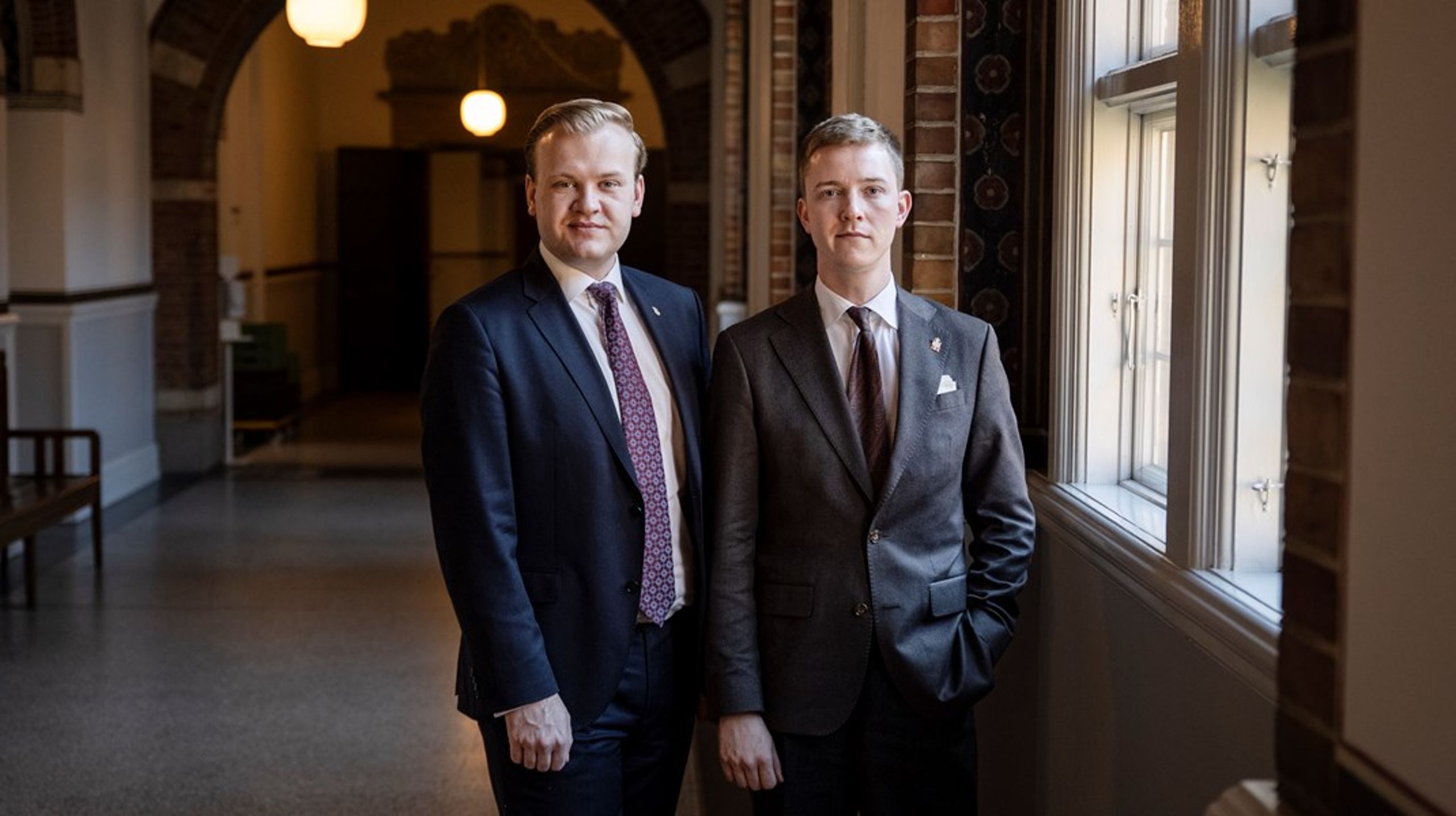 Mikkel Bjørn (th.) og Christian Bülow (tv.) blev valgt til Borgerrepræsentationen i København ved kommunalvalget med henholdsvis 5.113 og 443 personlige stemmer.