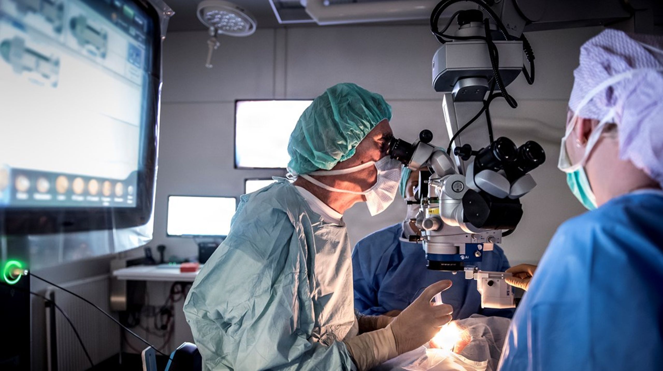 Vi skaber ikke lighed i sundhed ved at flytte alt fokus til de store patientgrupper. Tværtimod risikerer vi at skabe en ny, dyb ulighed for de få, hvis livsvigtige ekspertmiljøer bliver fordelt så tyndt, at de forsvinder, skriver Thomas Senderovitz og Henrik Ib Jørgensen.