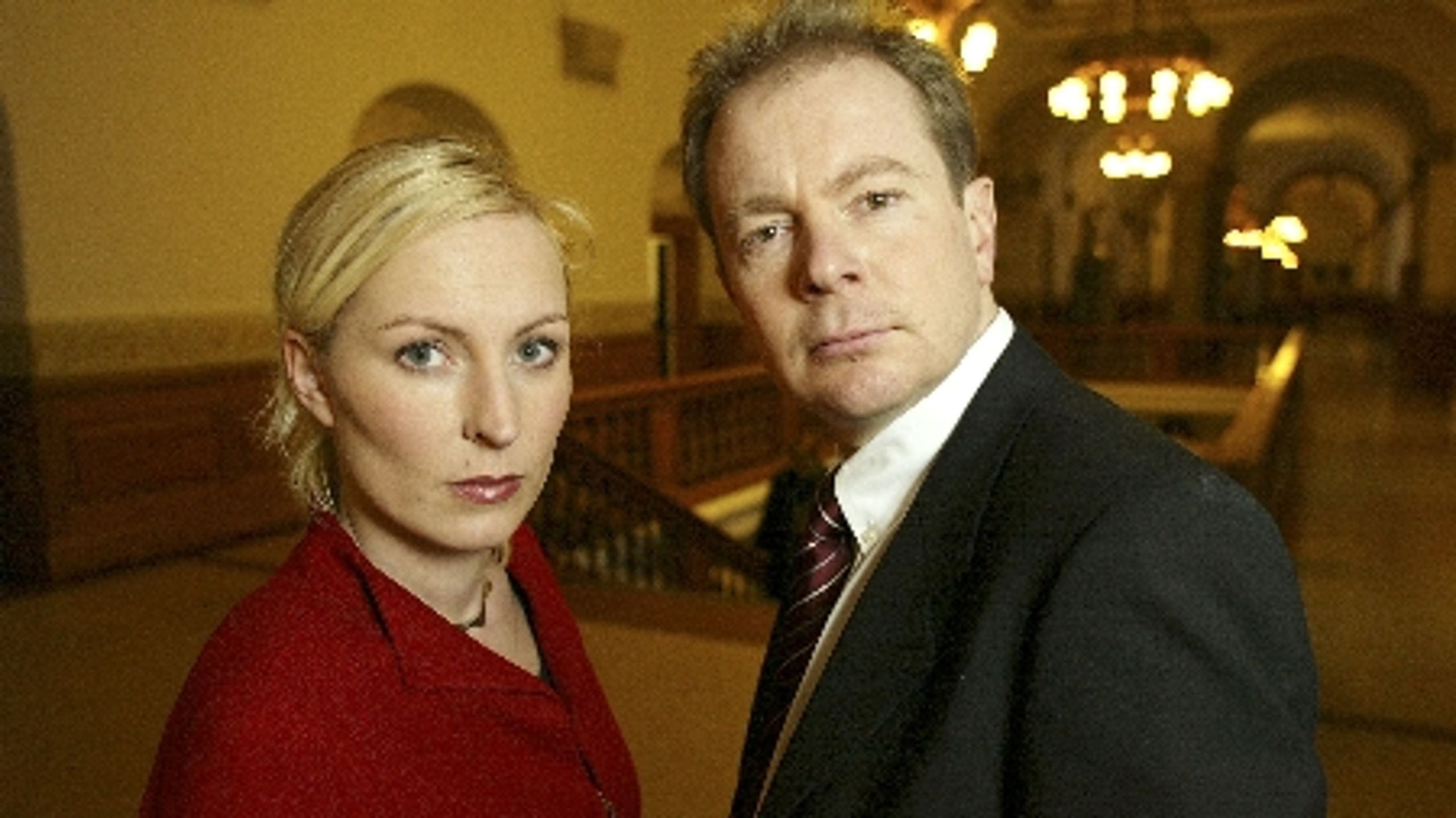Cecilie Beck og Sten Kristensen - hun går  tilbage som vært på DR, hvor hun tidligere arbejdede sammen med Sten Kristensen, ny pressechef for Socialdemokraterne på Christiansborg.