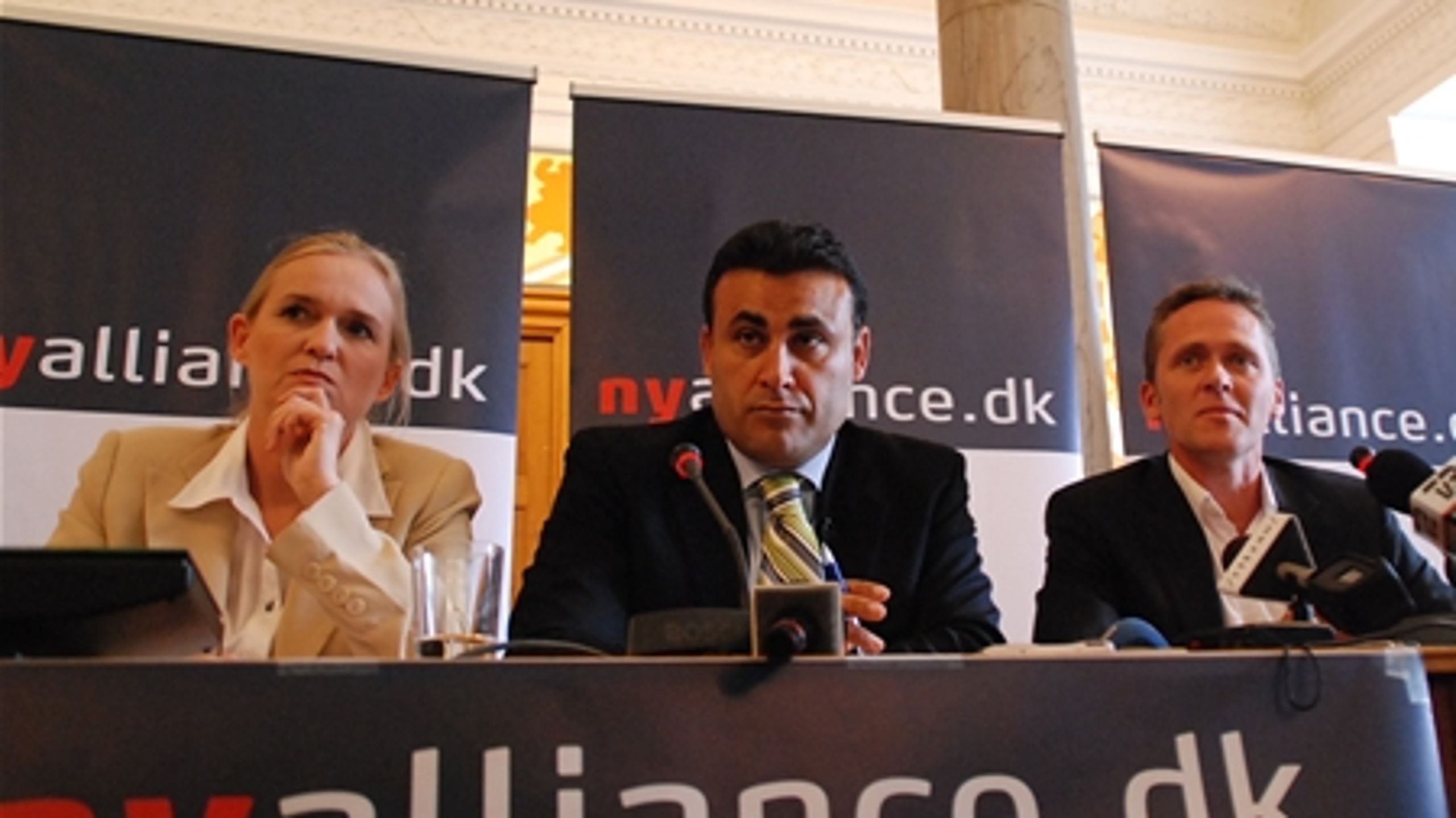 Gitte Seeberg sammen med Naser Khader og Anders Samuelsen ved Ny Alliances første pressemøde