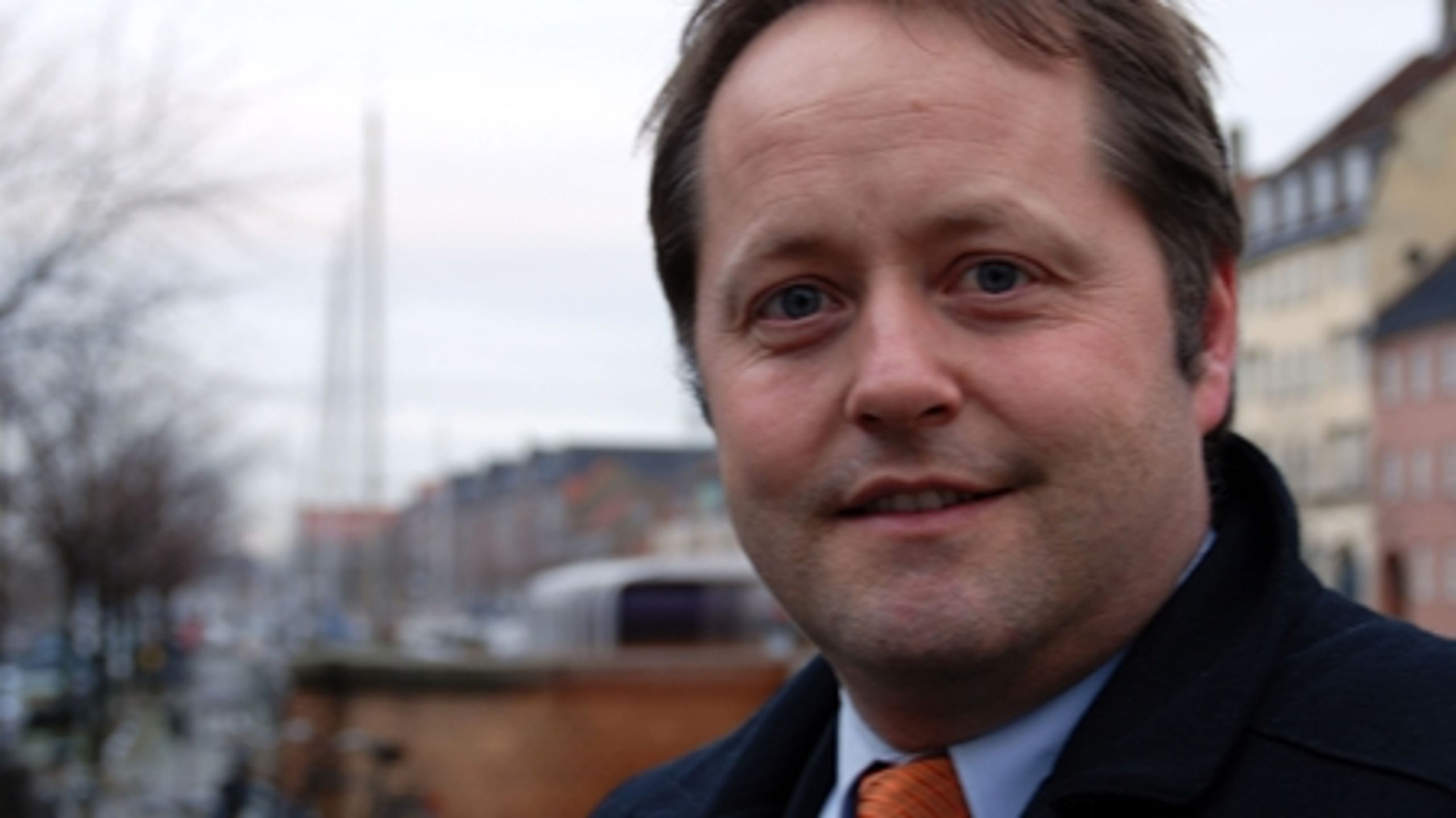 Den 40-årige nordjyske advokat Jakob Axel Nielsen  (K) udnævnes onsdag til ny transportminister efter Flemming Hansen.