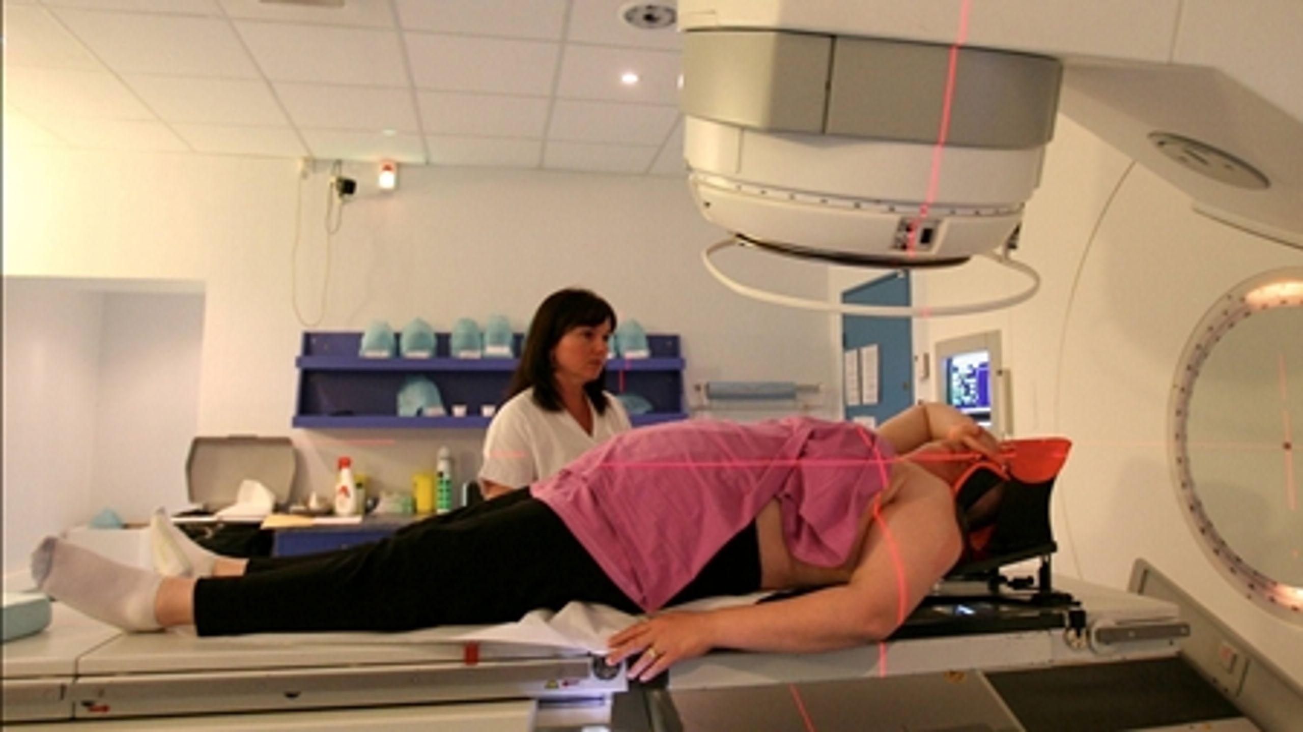 Kræftbehandlingen vil blive diskuteret heftigt i valgkampen, forudser politikerne.