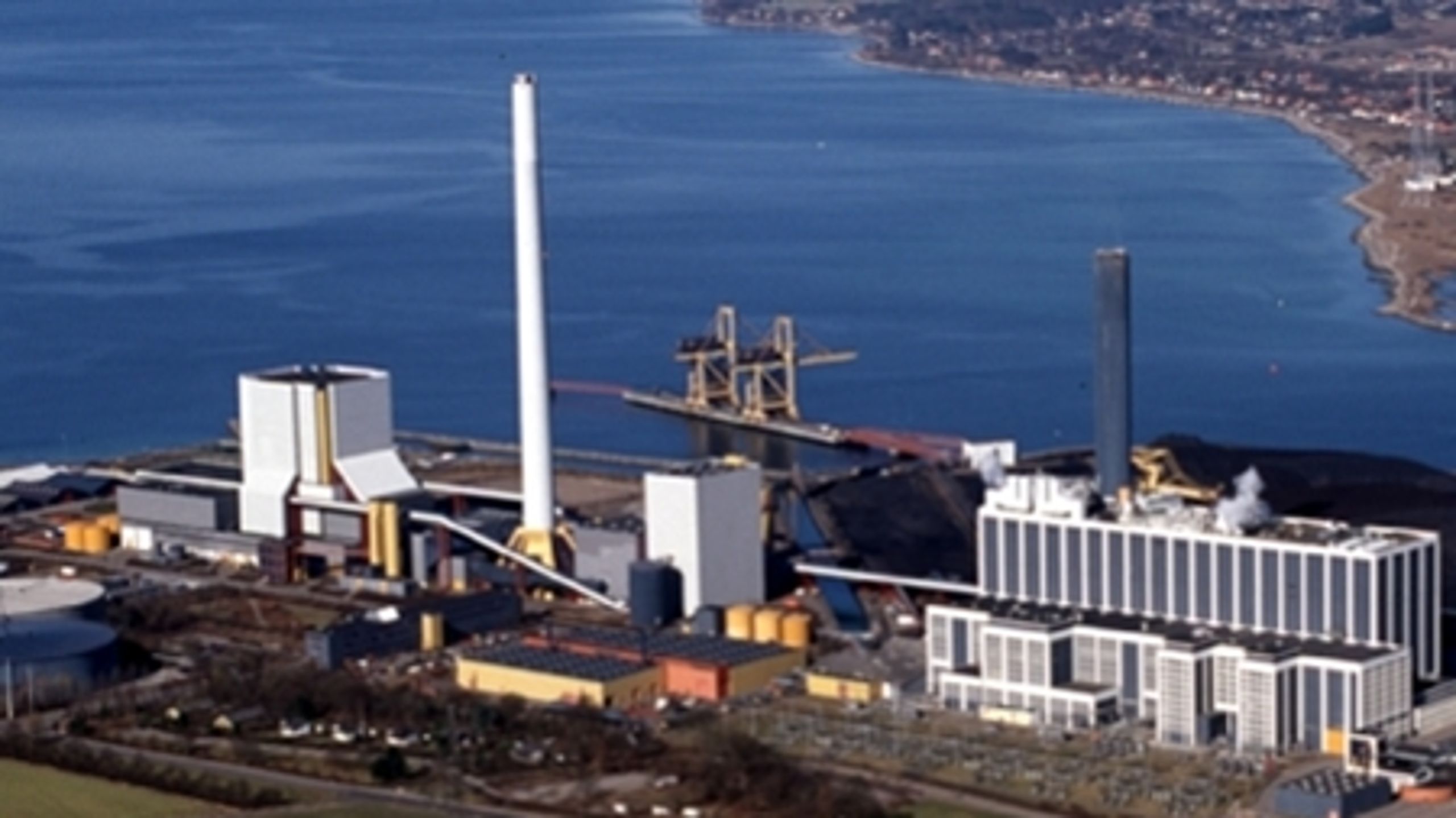 En af Kinas helt store TV-stationer skal nu vise programmer om, hvordan virksomheder fra Kalundborg genbruger hinandens affaldsstoffer. Foto: Asnæsværket.