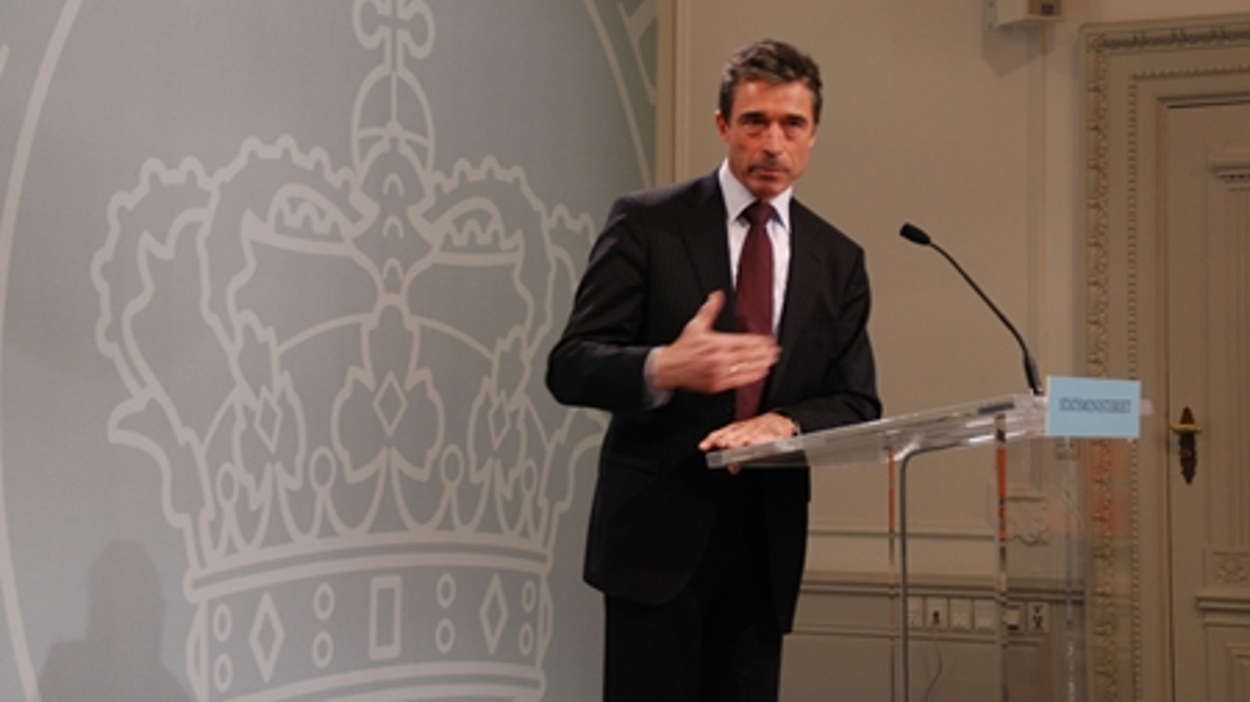 Statsminister Anders Fogh Rasmussens spindoktor Michael Ulveman tjener mere end menige ministre som Bertel Haarder, Lene Espersen og Søren Gade.