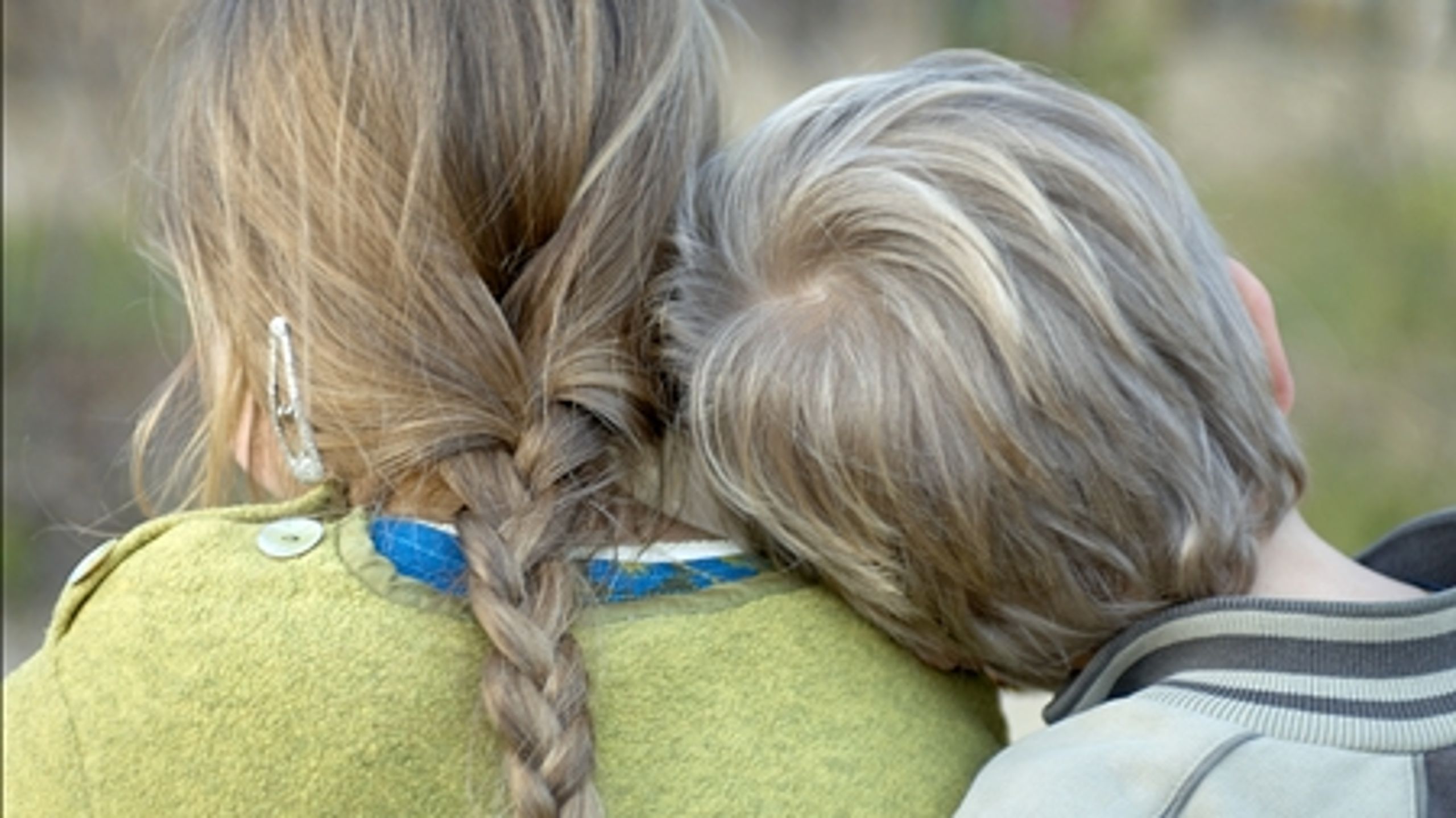 Et nyt lovforslag, der skal sikre bedre kontinuitet for anbragte børn, skubber forældrene endnu mere ud på sidelinjen, mener Forældrelandsforeningen.