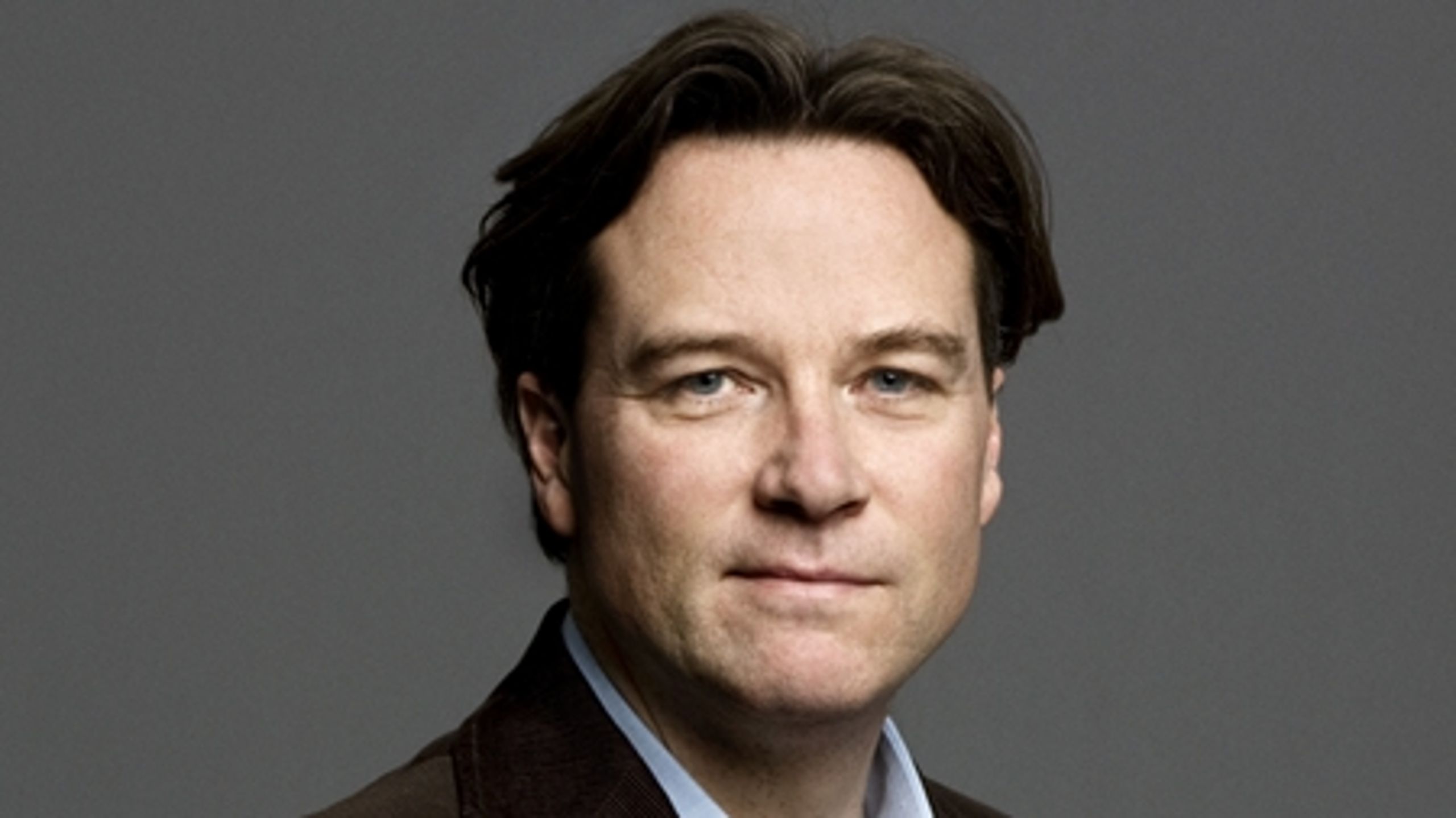 Redaktionschef på Politiken Peter Mogensen er aktuel med bogen 'Dødvande', hvor han blandt andet kommer med en række forslag til, hvordan parlamentarismen kan videreudvikles.