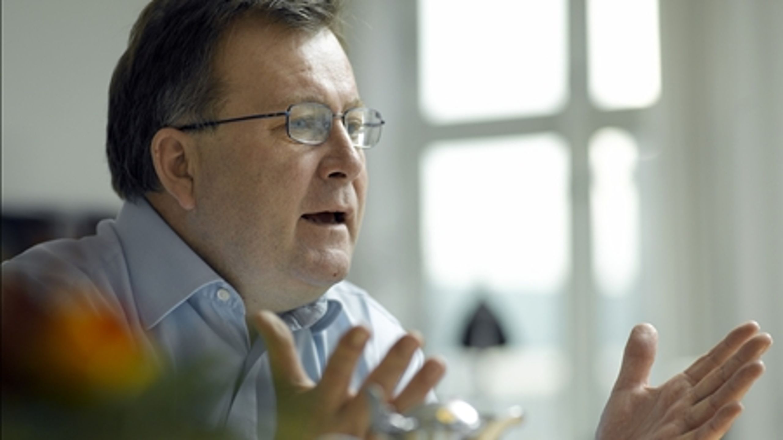 Trods stigende ledighed har Danmark brug for arbejdskraft, mener beskæftigelsesminister Claus Hjort Frederiksen (V).