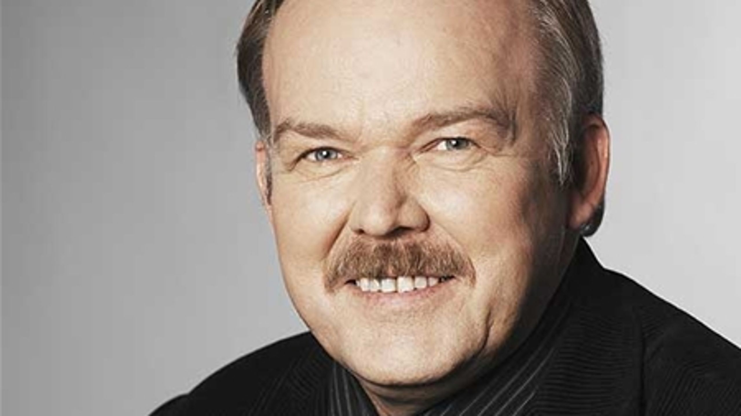 Forslaget fra Livslinien om at give et års skattefrihed til langtidsledige, der kommer tilbage i arbejde, bliver afvist af flere ordførere på Christiansborg. Det har ingen gang på jord, mener Dansk Folkepartis Bent Bøgsted.