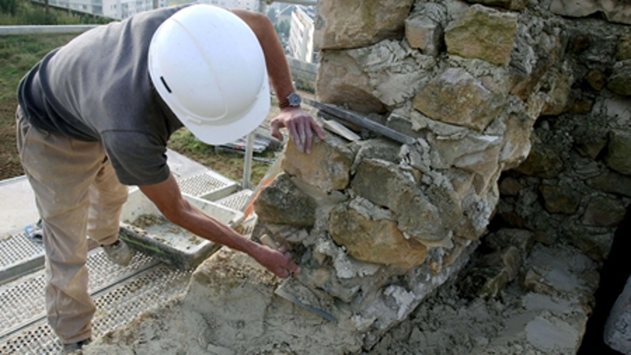 3F's ønske om en jobpakke, der skal sikre arbejdspladser, bliver godt modtaget af flere partier på Christiansborg.