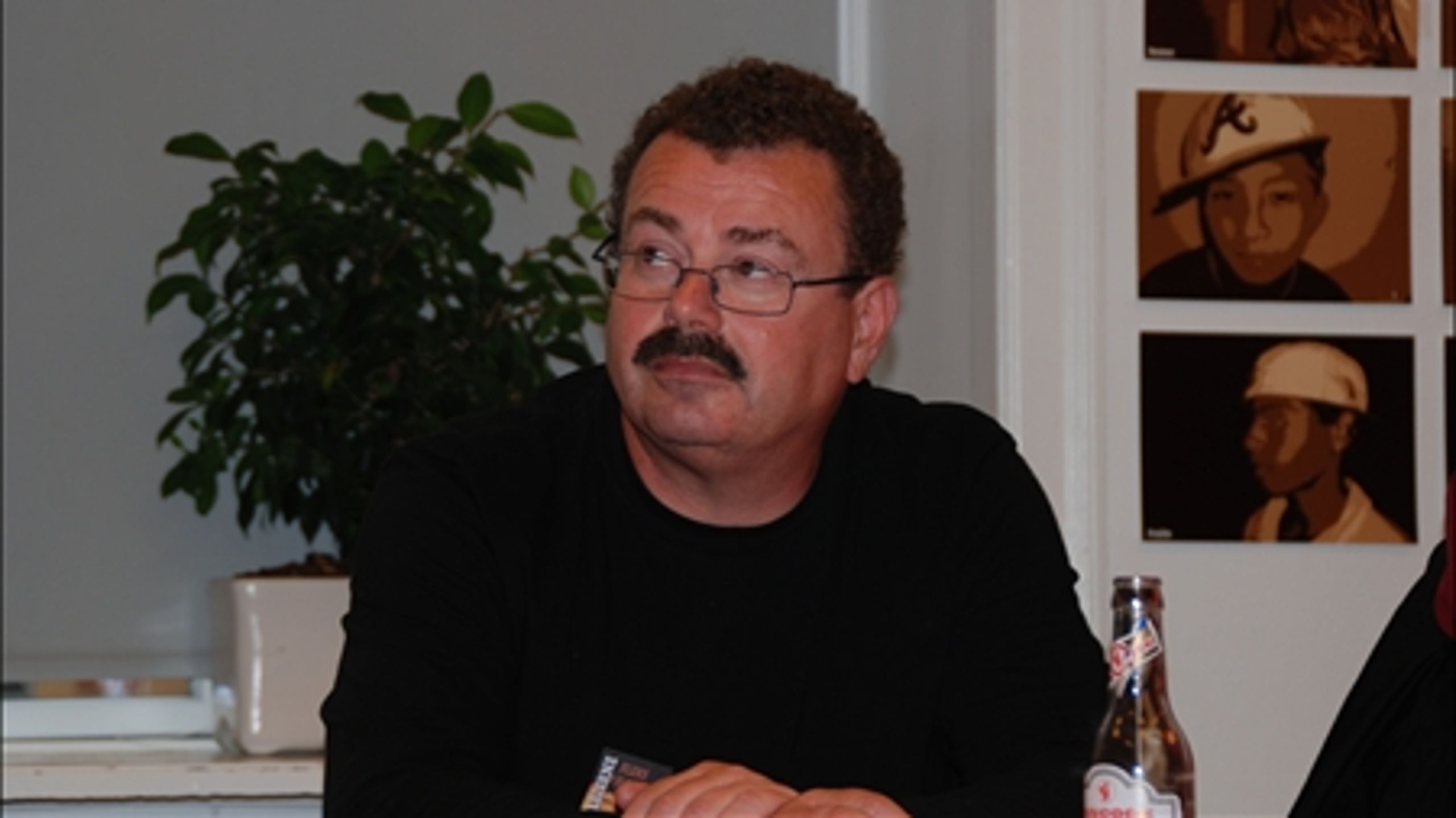 Per Clausen (EL) frygter konsekvenserne, hvis SF ender med et ja til euroen for at "komme ind i varmen".