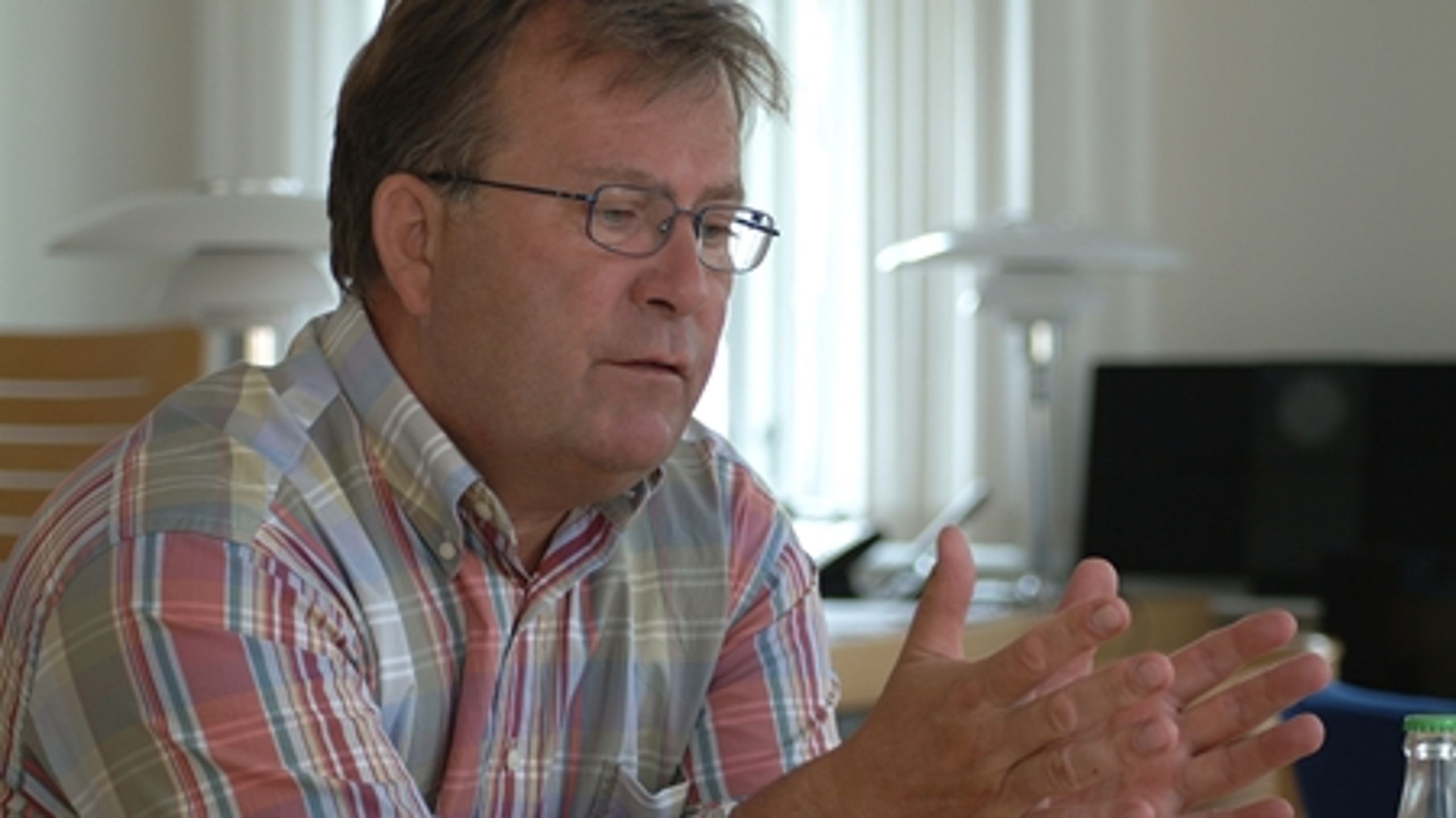 Ifølge Claus Hjort Frederiksen (V) vil regeringen ikke gøre det mere attraktivt at blive medlem af de hårdt ramte a-kasser.