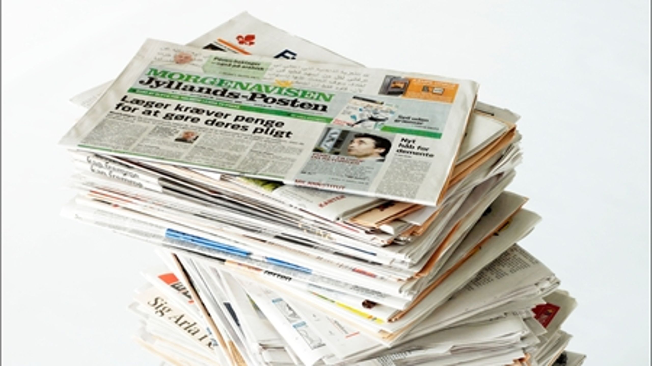 De store dagblades lederskribenter mener, at skattereformen med de taktiske forlig og alliancer har sparket gang i valgkampen. 