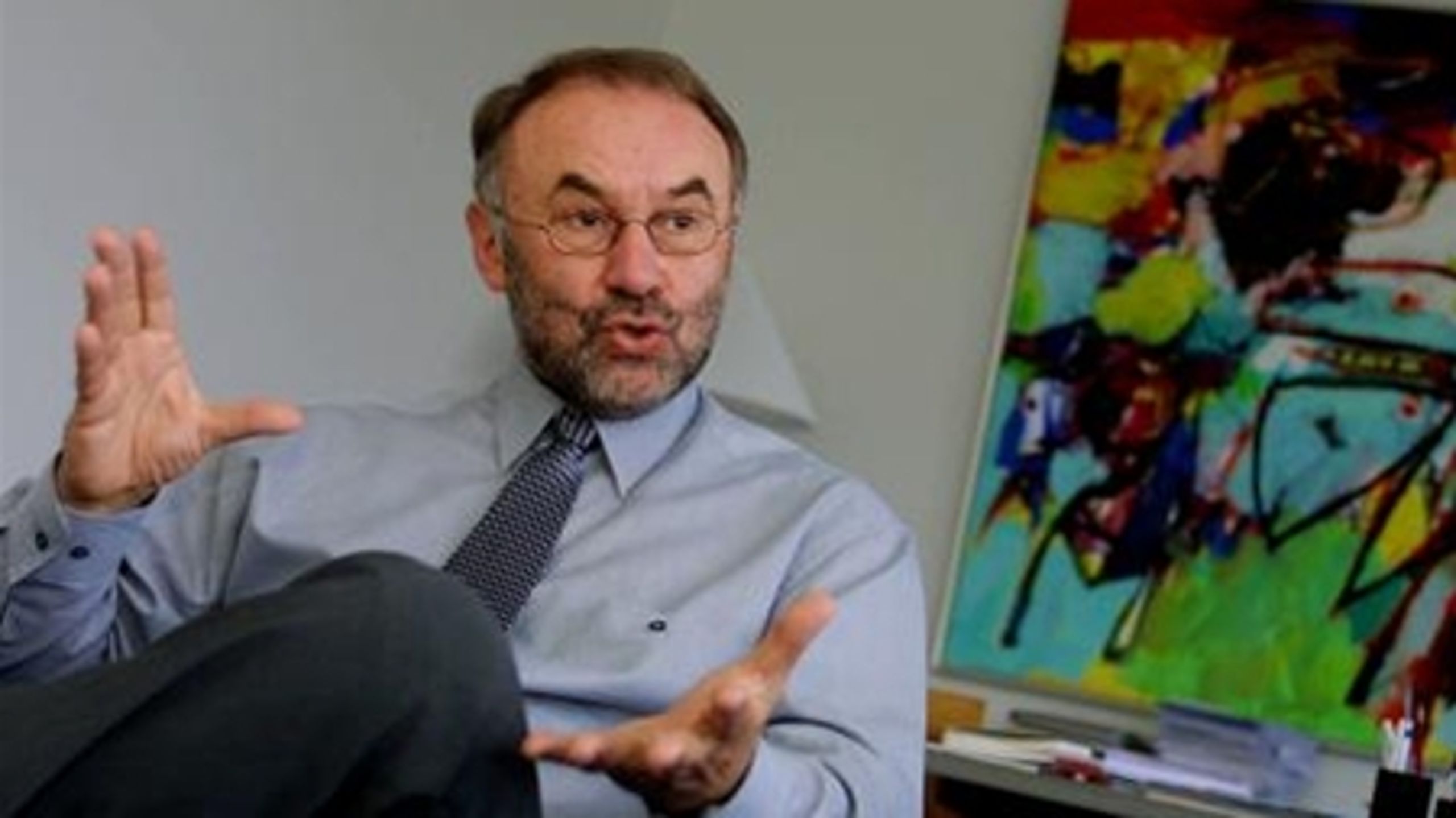 Kulturminister i Nyrup-regeringen fra 1996 til 1998, Ebbe Lundgaard (R), er død.