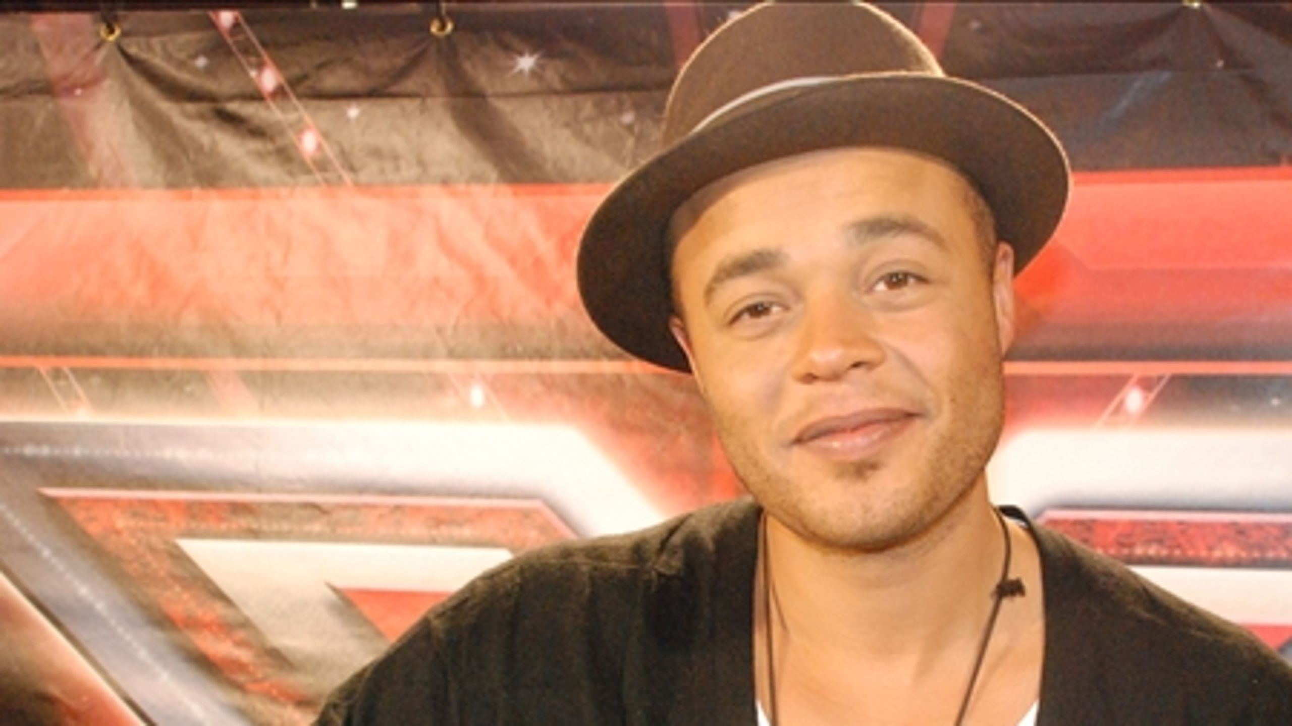 Dommeren i DR-program købte domænenavne på finalister og lod dem pege ind på eget reklame-site. DR stopper trafikken, men statsrevisor vil til bunds i sagen.