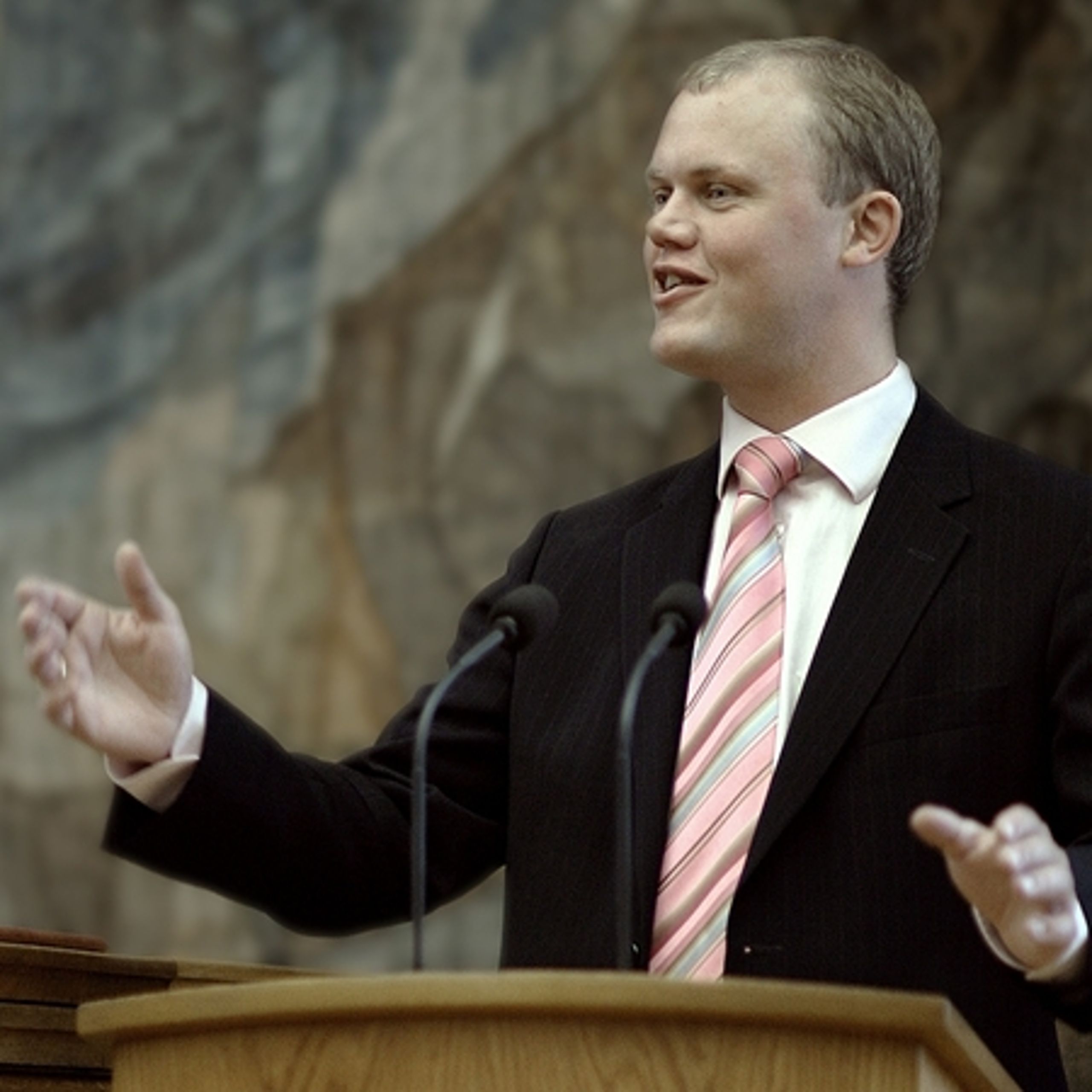 Efter alt at dømme bliver det Venstres finansordfører Peter Christensen, der kommer til at overtage Inger Støjbergs post som politisk ordfører.