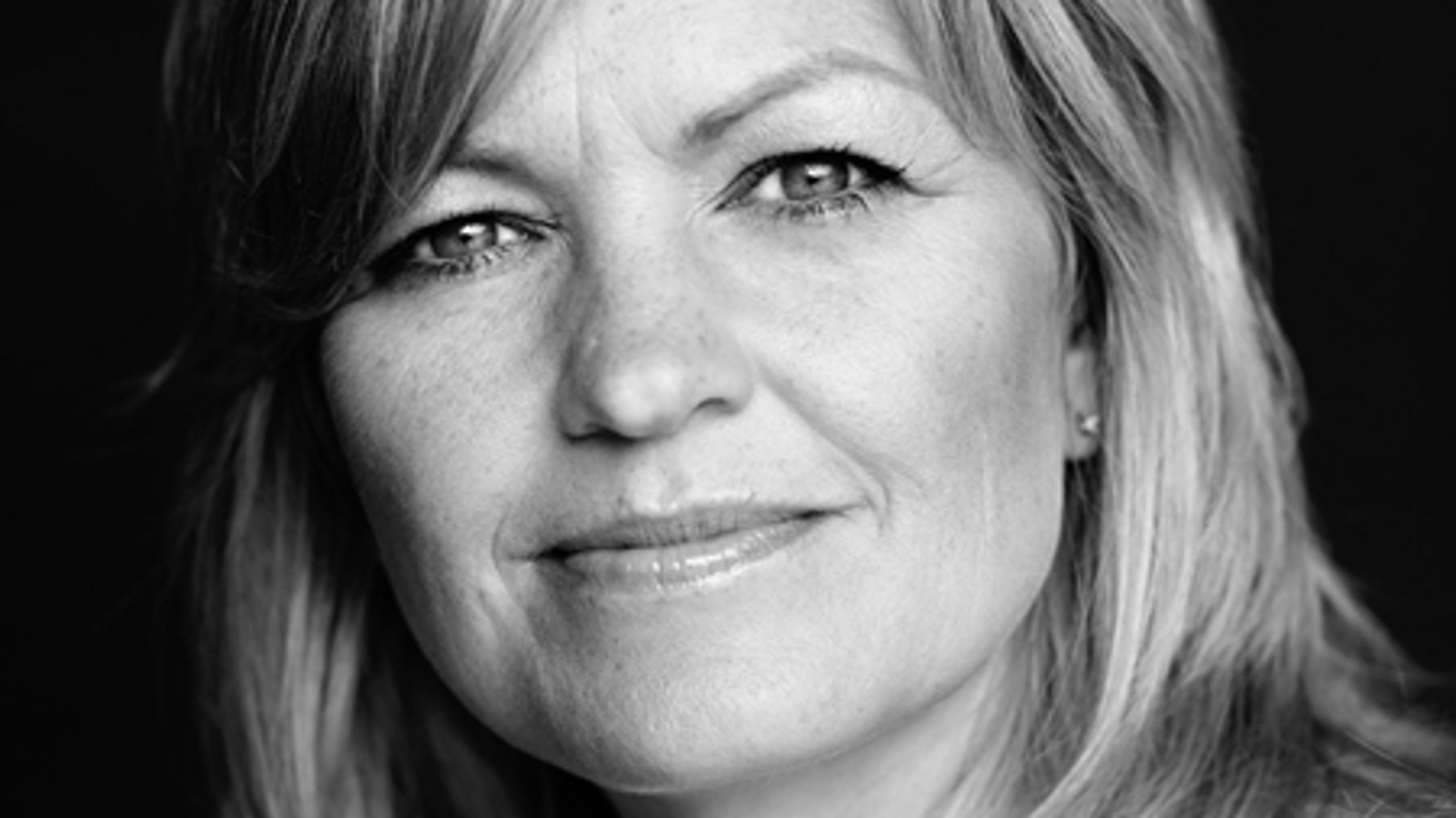 Fødevareministeren har været for langsom til at svare på fire spørgsmål, og derfor skal hun have endnu en næse, mener S og DF.