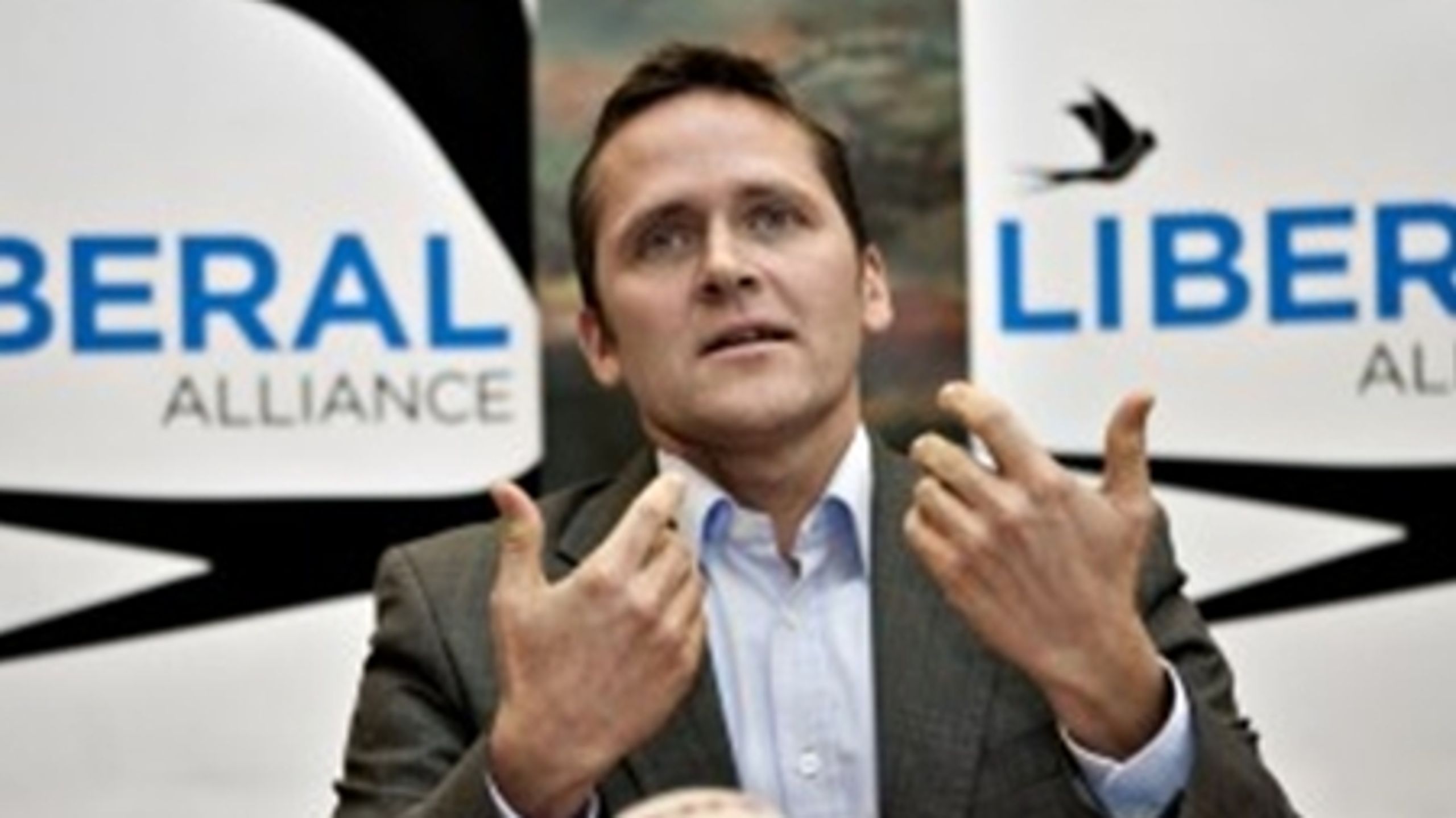 Partiformand Anders Samuelsen (LA) er fuld af fortrøstning til partiets odds for at komme i Europaparlamentet. Han mener ikke, man skal give op på forhånd.