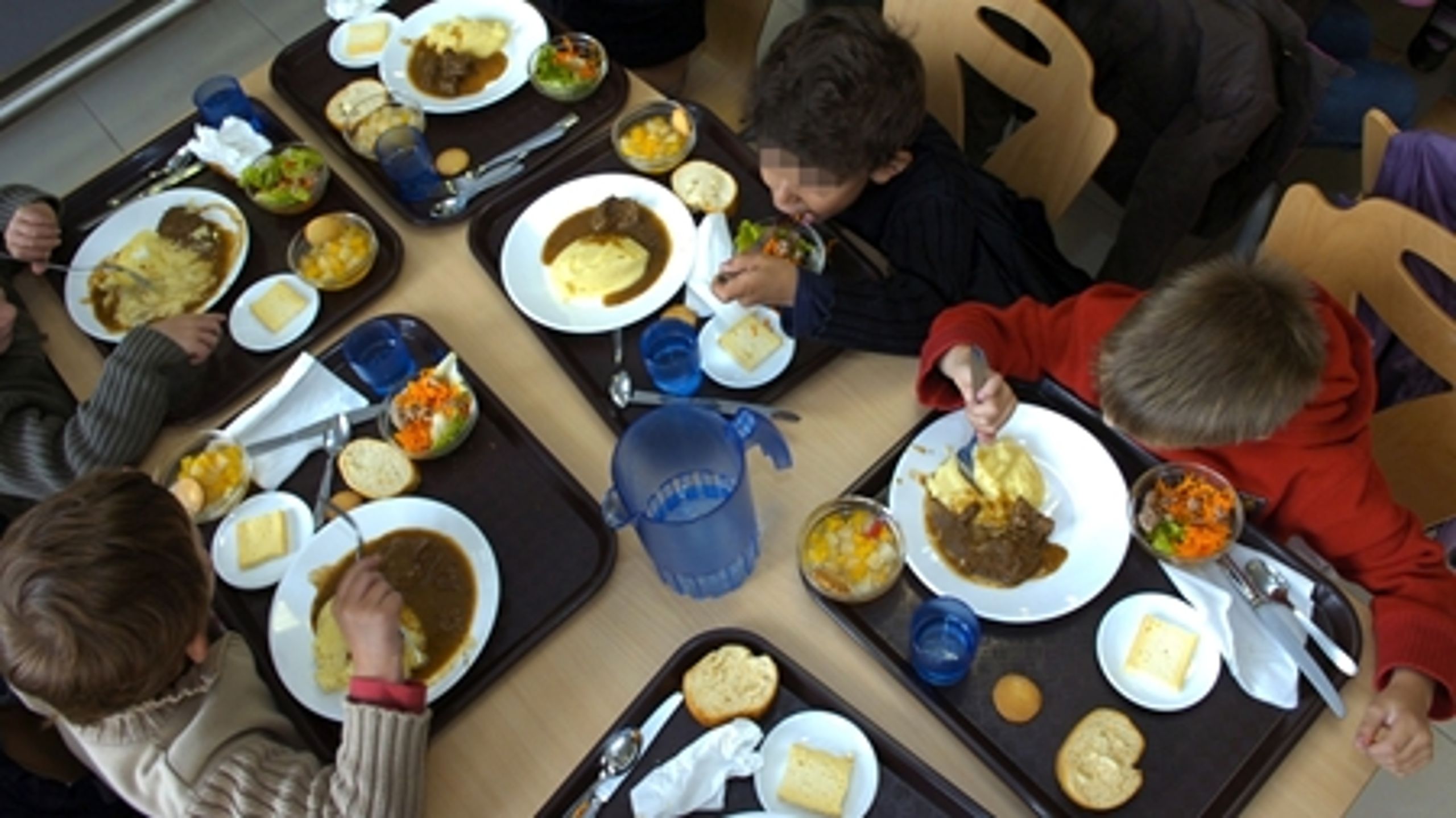 DI Fødevarer foreslår, at kommuner og private virksomheder etablerer fælles selskaber, der kan levere sund og ordentlig skolemad.