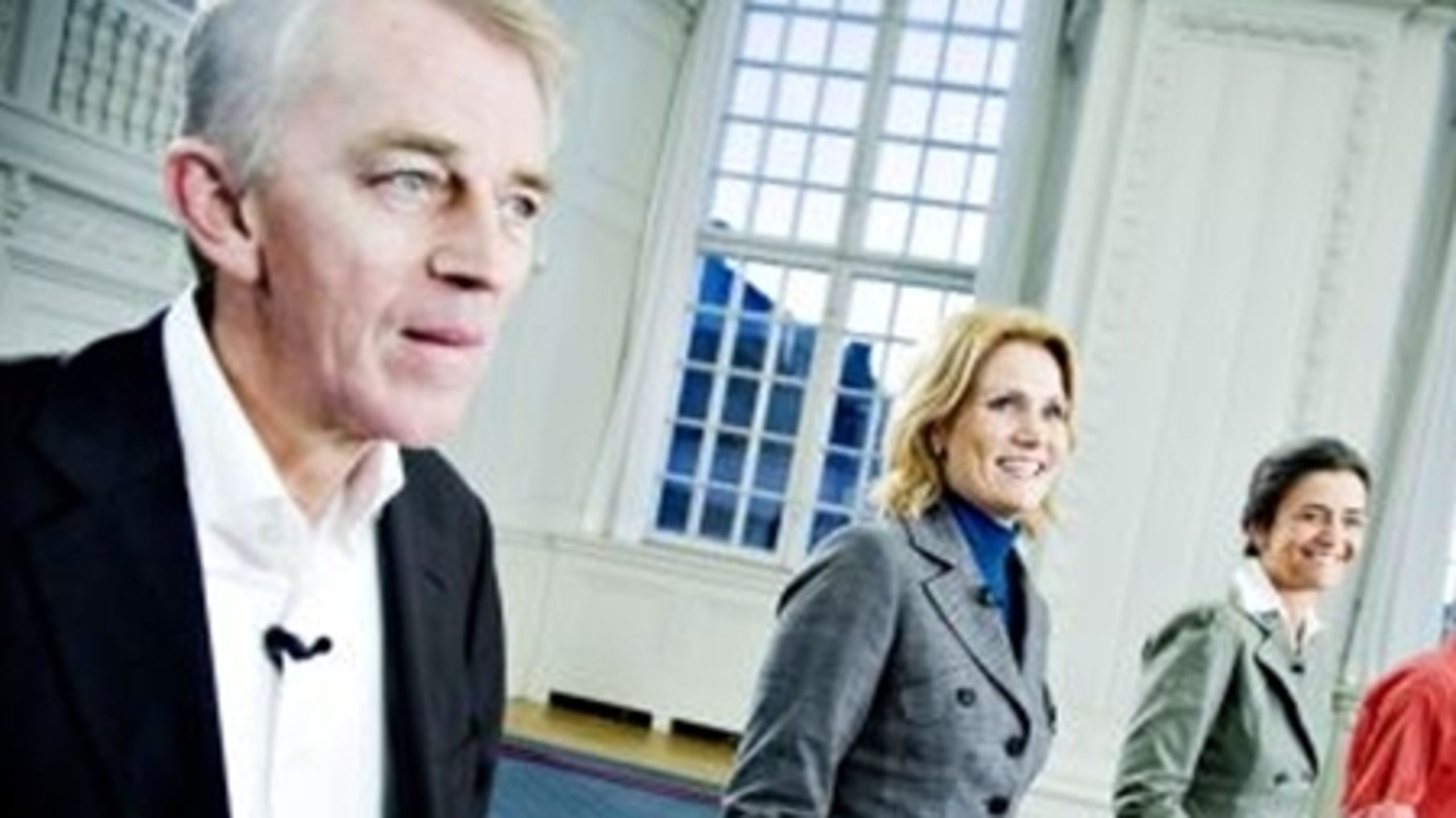 Socialdemokraterne med Helle Thorning-Schmidt i spidsen står uden for klimaoplæg. 