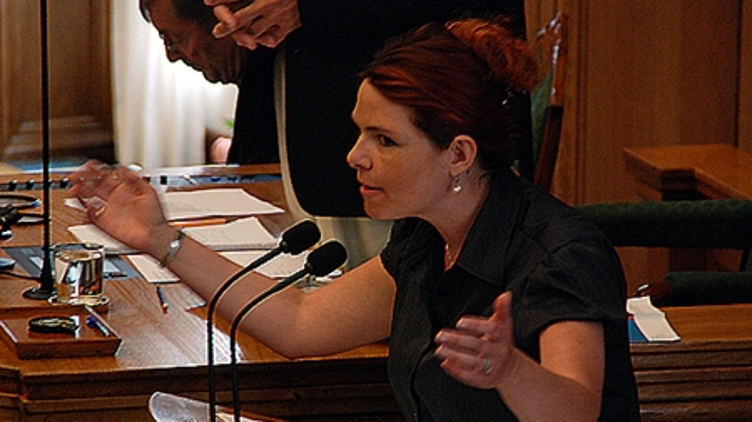 Inger Støjberg sagde på et samråd i Arbejdsmarkedsudvalget, at hun ikke har beføjelser til at blande sig i Ankestyrelsens afgørelser.