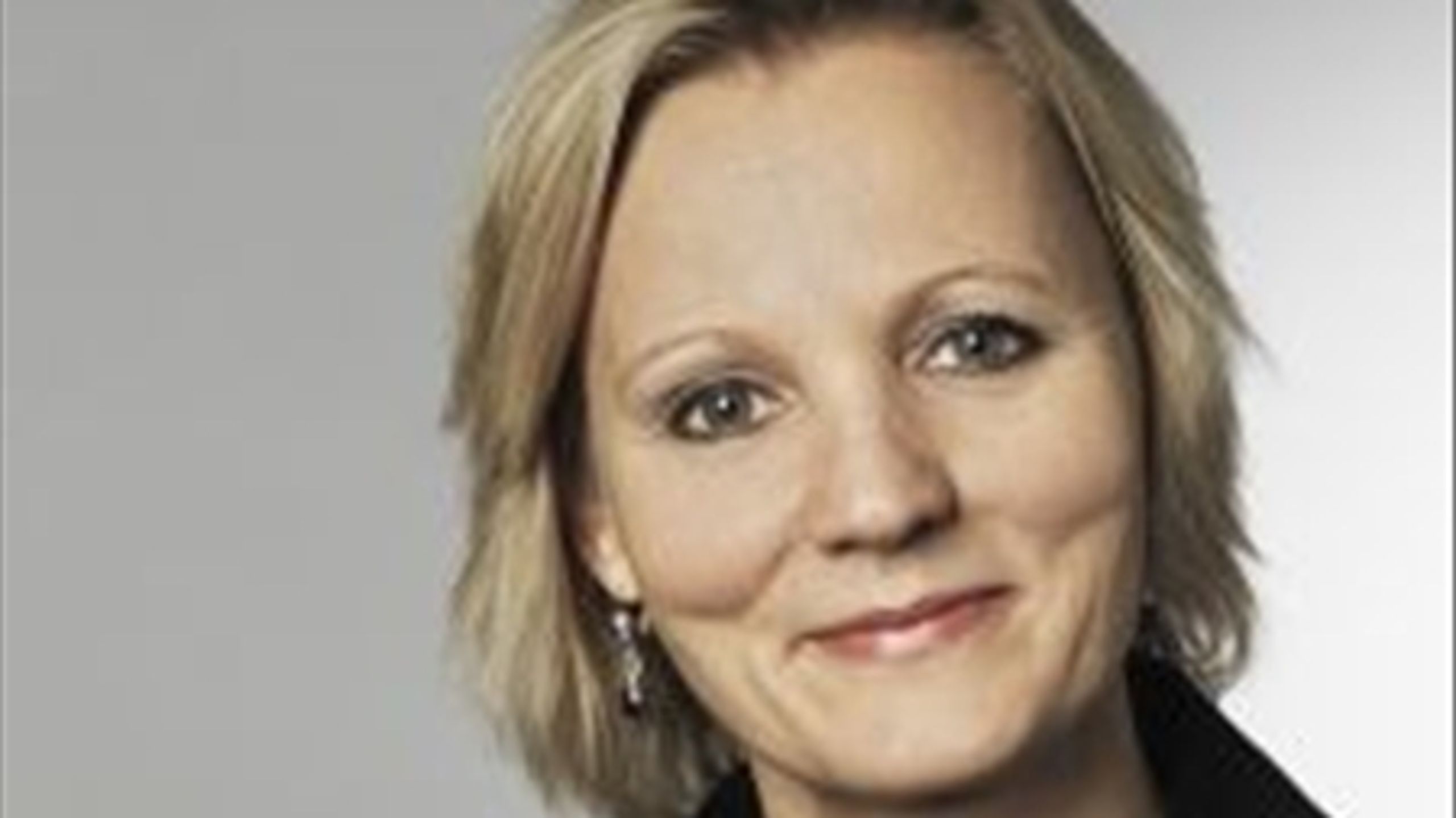 Anne Birgitte Lindholm stopper som vicedirektør i Folketinget 1. november 2009. 