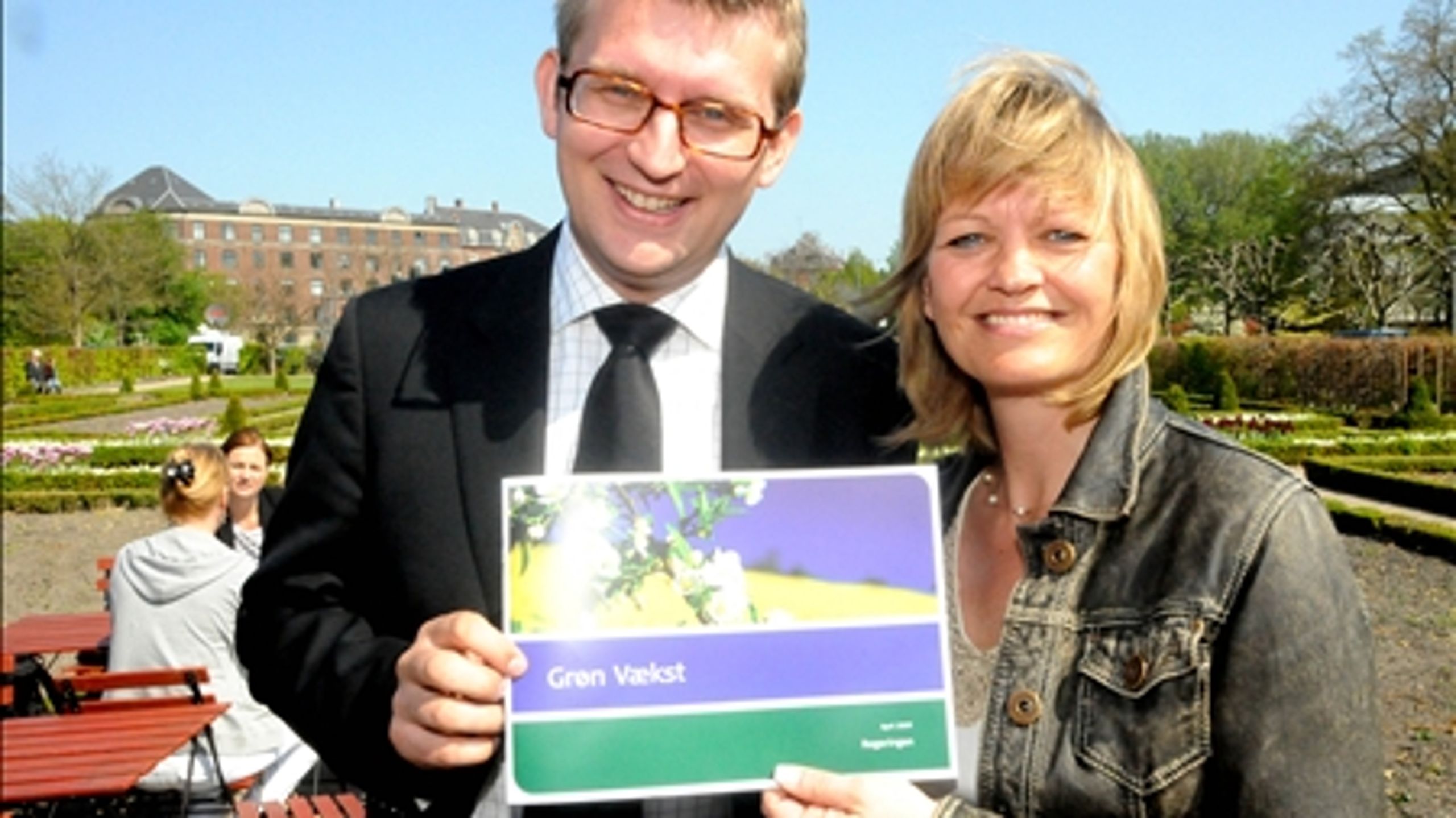 De miljøøkonomiske vismænds kritik af Grøn Vækst er helt skæv, mener regeringen. 