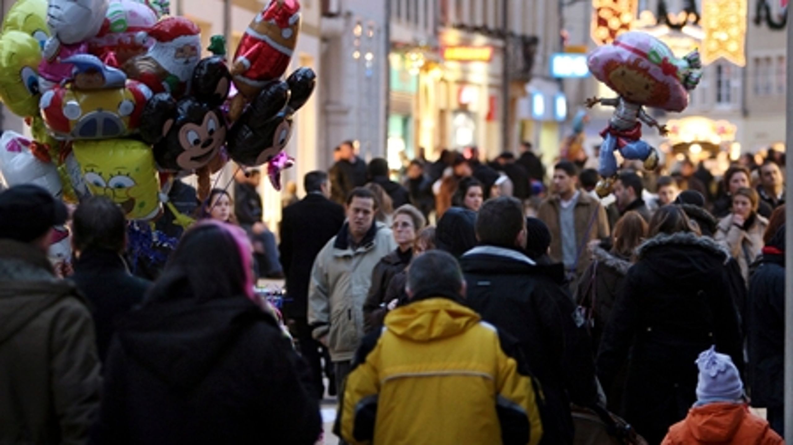 Søndag kan nu blive den helt store shoppingdag. Bedre mulighed for søndagsåbent var en del af De Konservatives udspil til en ændring af lukkeloven.