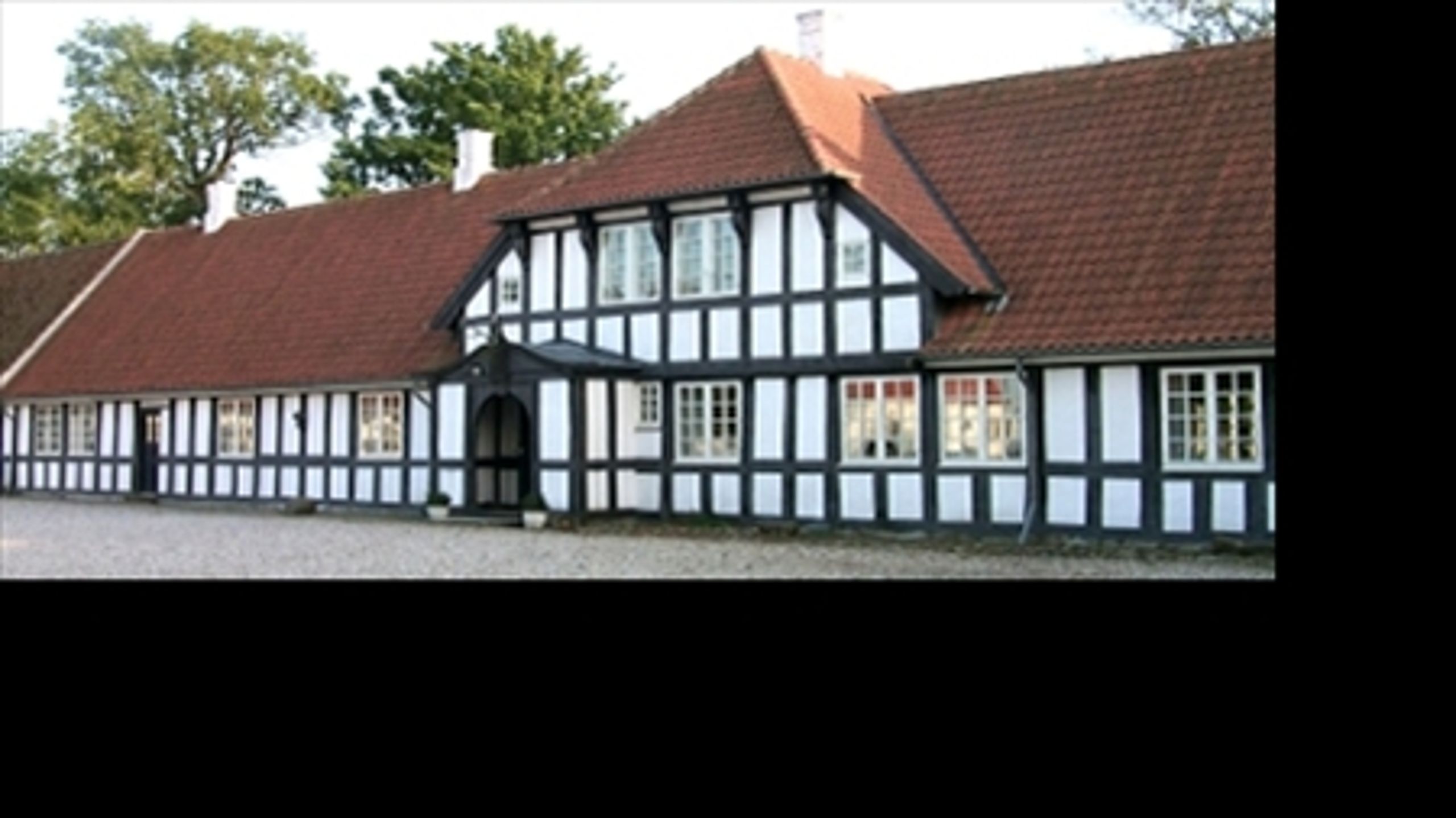 Dele af DMU's opgaver på Kalø Gods er udbudt i licitation af miljøministeren.