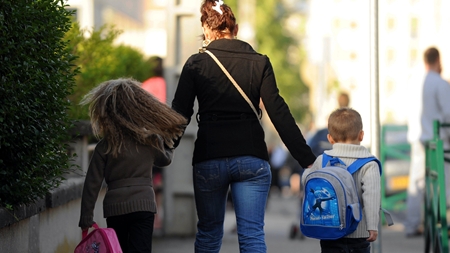 DF vil give skolebestyrelser et servicetjek