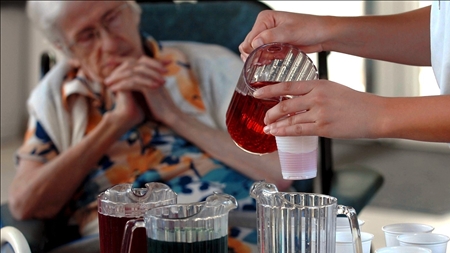 Ansatte: Hold politikere fra plejehjems-konflikter