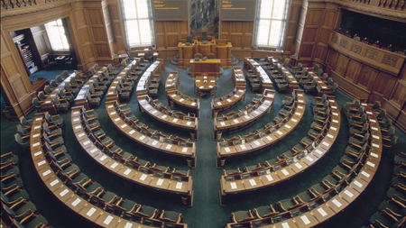 Flere EU-politikere sidder på usikkert mandat