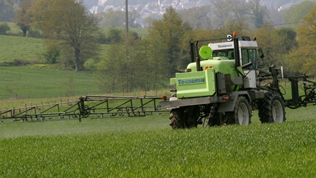 Nyt kommissorium mødt med skepsis og undren