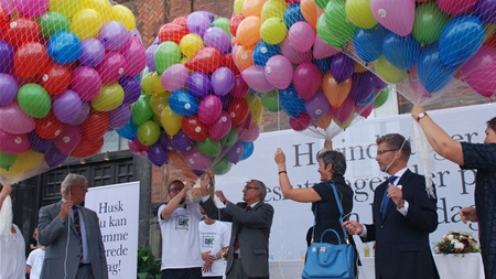 Ballon-kampagne skal puste valgdeltagelsen op
