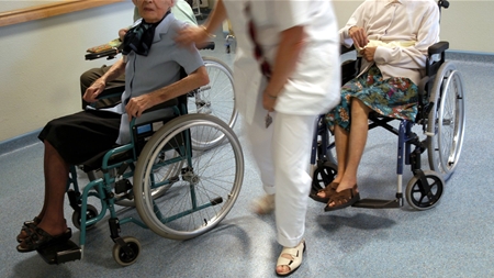 Kommission: Kommuner og regioner skal øge konkurrencen 