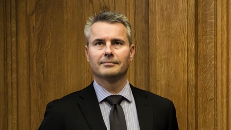 S-ministre parkerer kreditklemme til efter valg