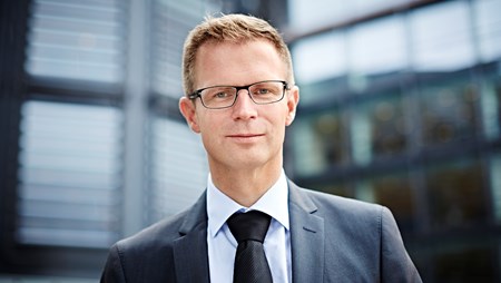 Regeringen tøver med højere bøder for illegalt sliksalg